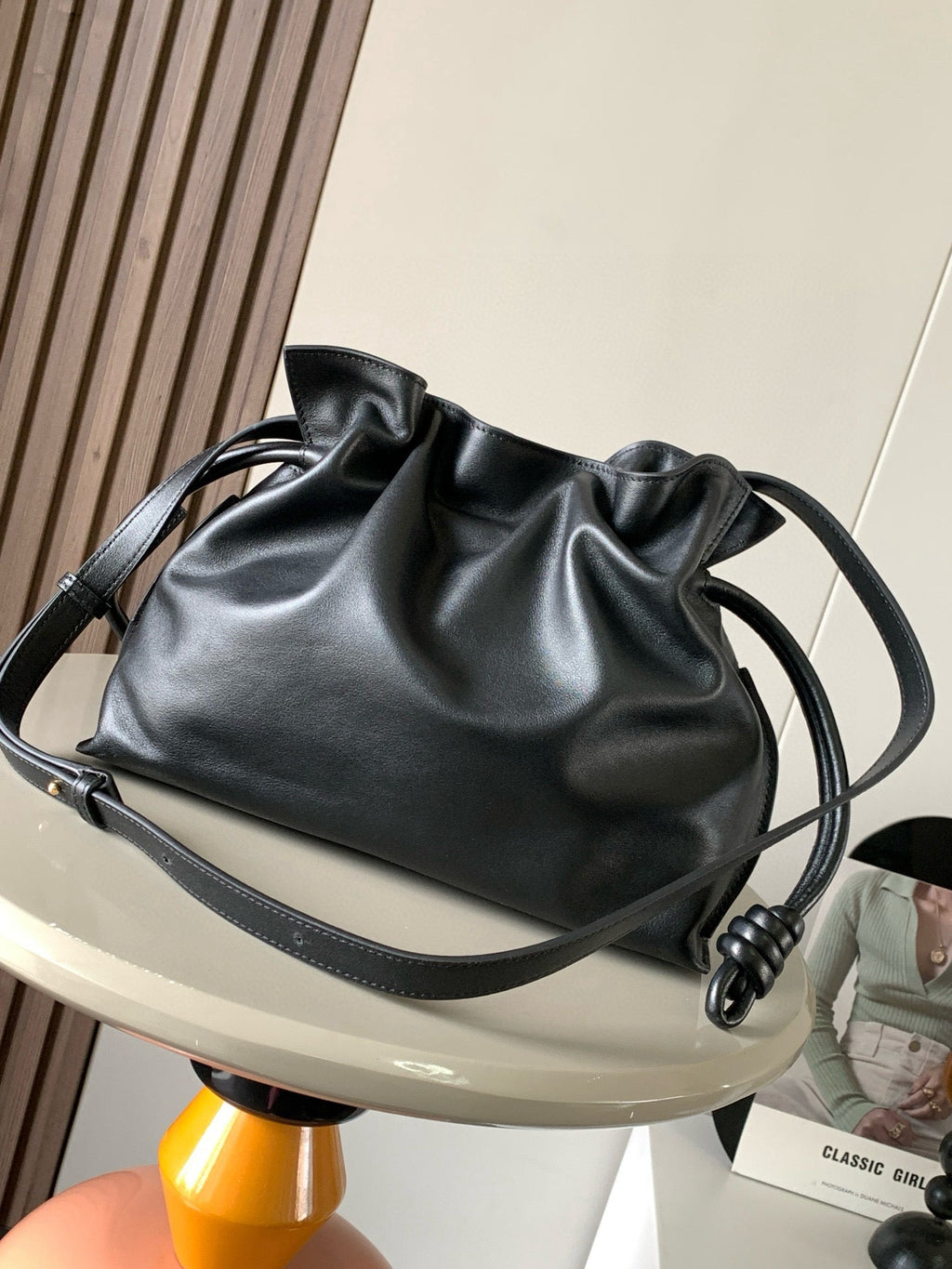LOEWE LOE MEDIUM 30 FLAMENCO KNOT IN BLACK LAMBSKIN GLOGO