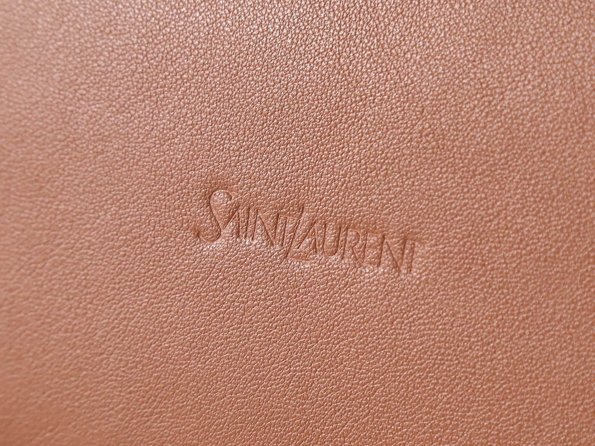 SAINT LAURENT YSL Y BUCKET BAG 30 IN BROWN CALFSKIN