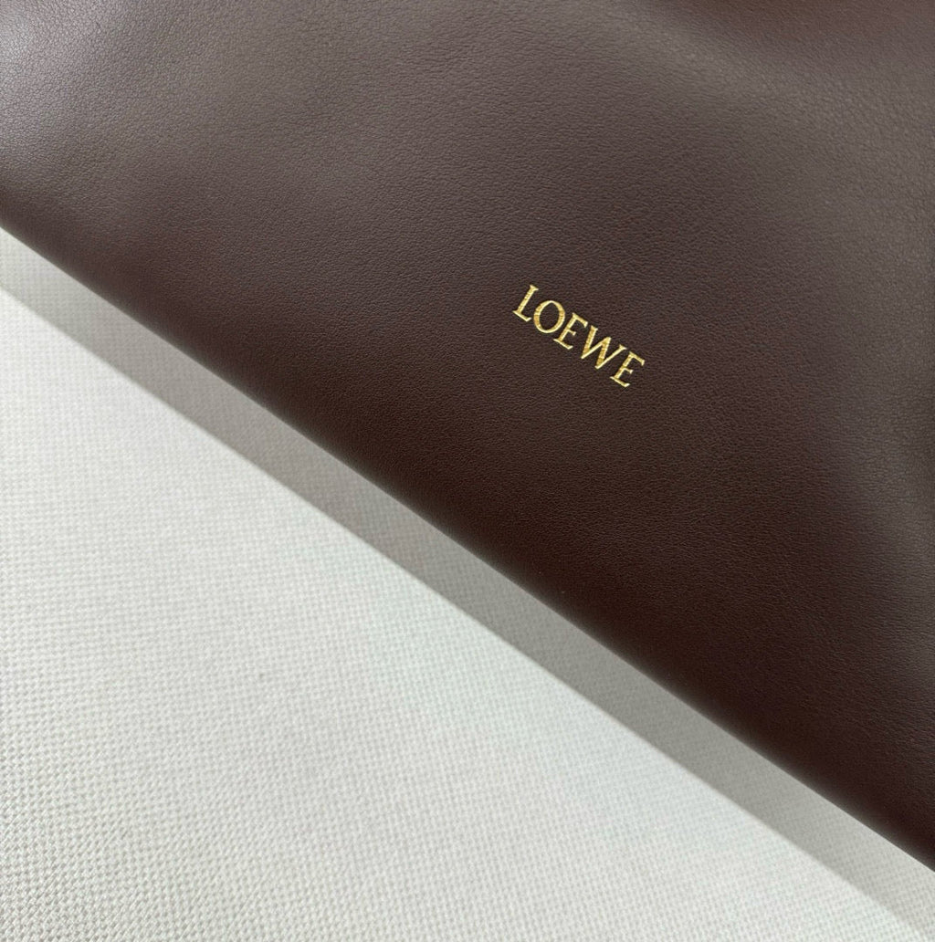 LOEWE LOE 30 FLAMENCO PURSE BUCKET IN CHESTNUT BROWN CALFSKIN