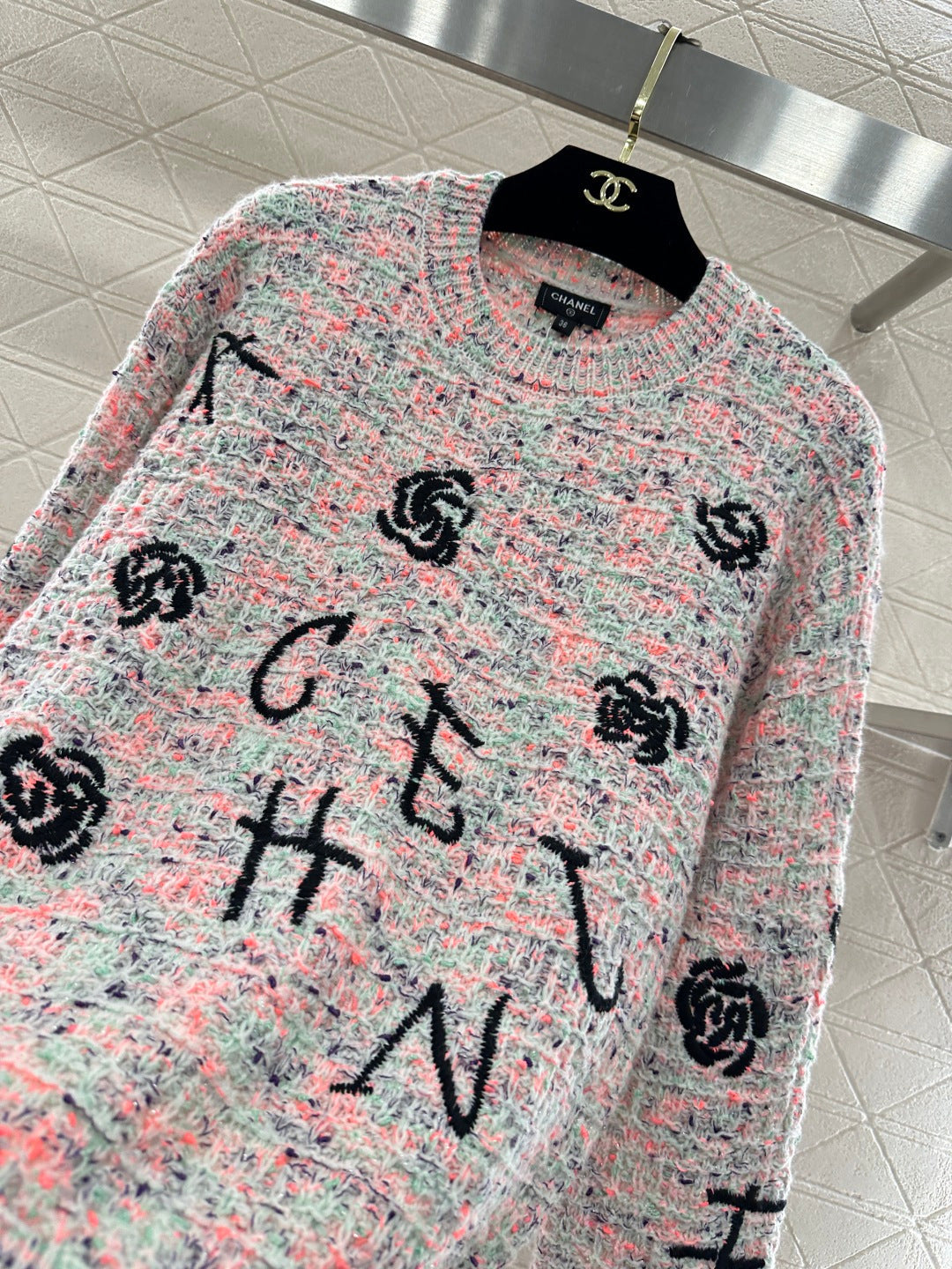 CHANEL 26S CASHMERE BLEND KNIT SWEATER 730
