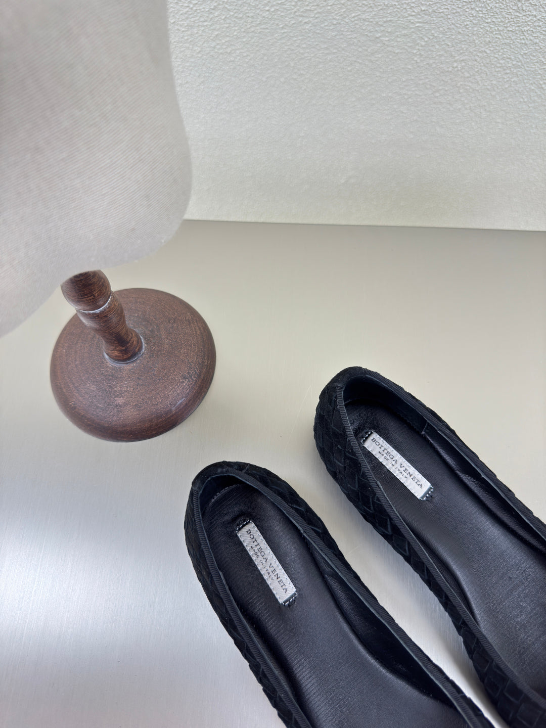 BOTTEGA VENETA BALLET FLAT IN BLACK INTRECCIATO SUEDE