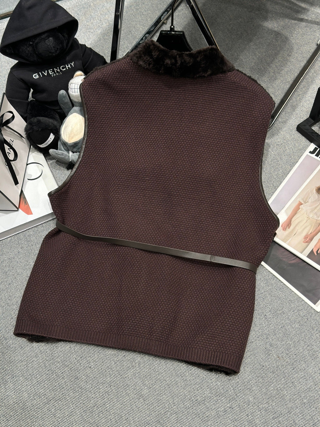 HERMES 25S SHEARLING VEST 375