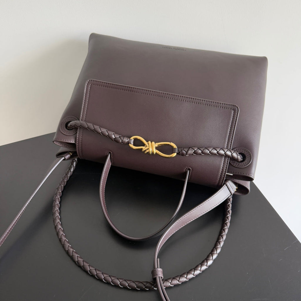 BOTTEGA VENETA MEDIUM CIAO CIAO 34 IN BROWN CALFSKIN