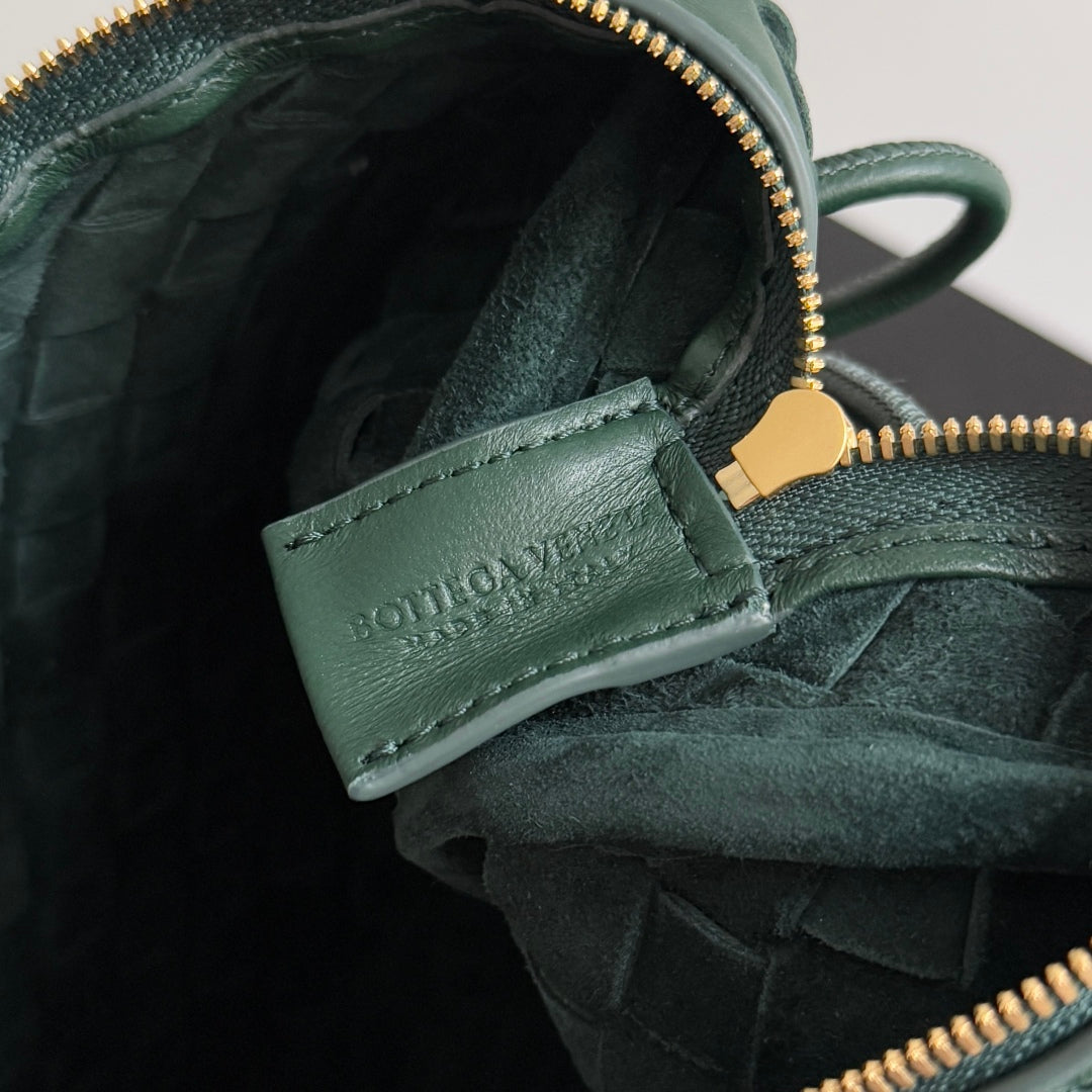 BOTTEGA VENETA MINI LOOP CAMERA BAG 22 IN DARK GREEN CALFSKIN