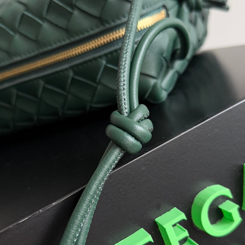 BOTTEGA VENETA MINI LOOP CAMERA BAG 22 IN DARK GREEN CALFSKIN