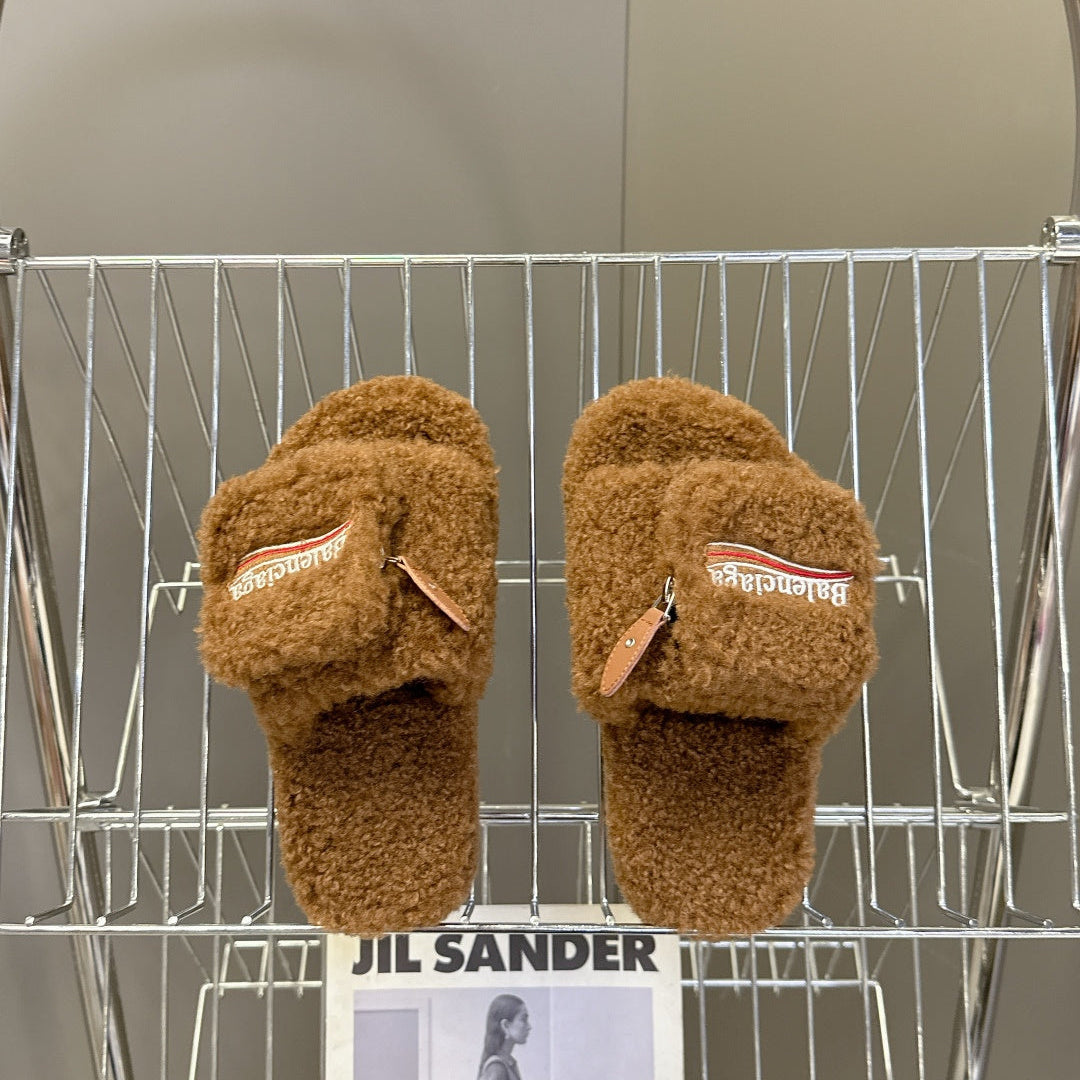 BALENCIAGA 25S SLIPPERS IN BROWN FAUX SHEARLING