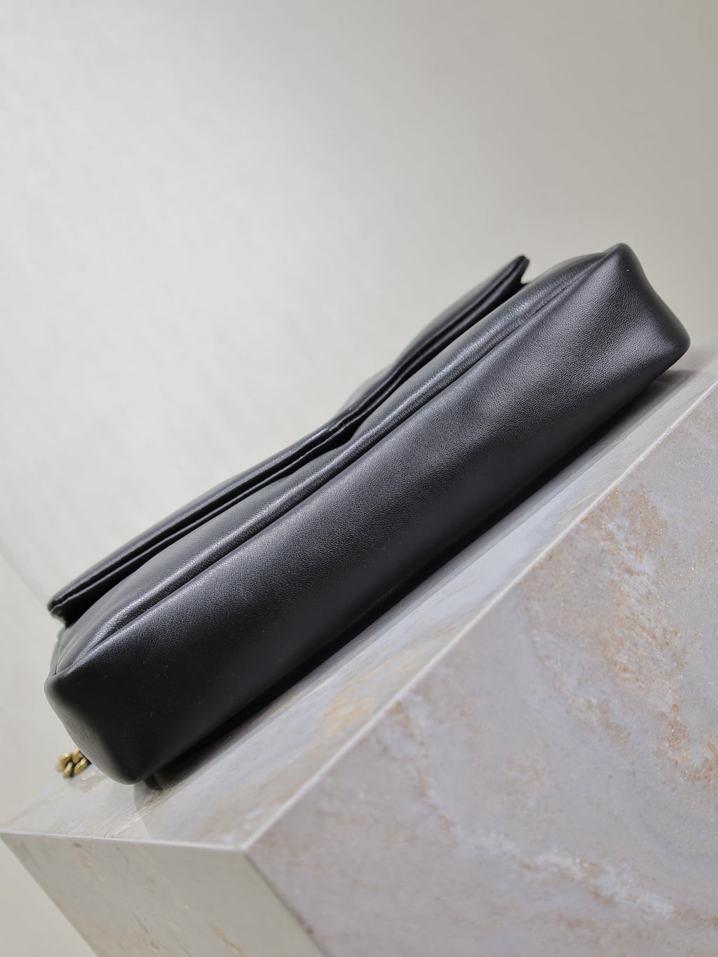 SAINT LAURENT YSL 25S CALYPSO HANDBAG 26 IN BLACK LAMBSKIN GOLD HARDWARE