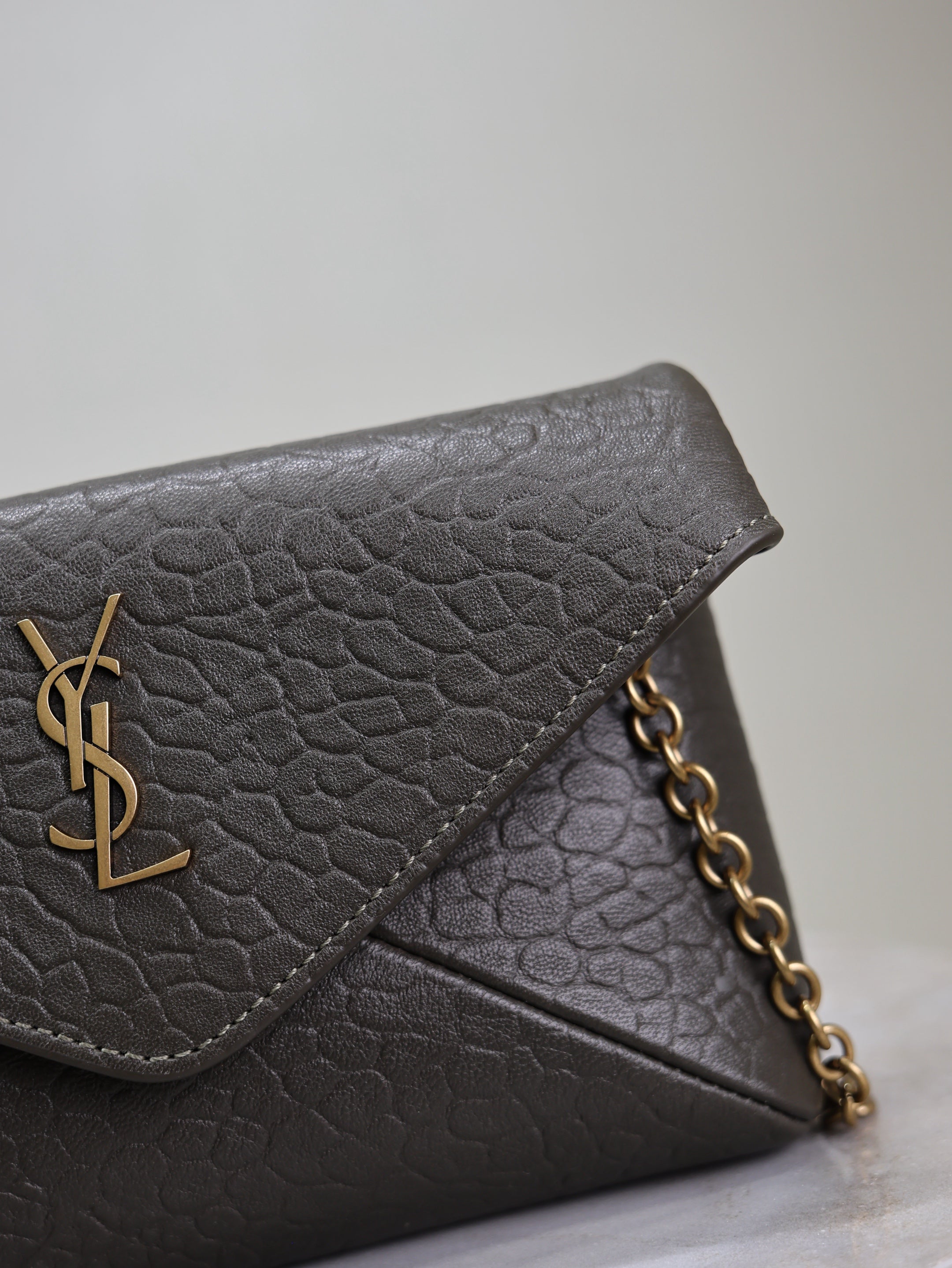 SAINT LAURENT YSL 25S CALYPSO MINI 19 IN CHARCOAL GRAY LAMBSKIN GOLD HARDWARE