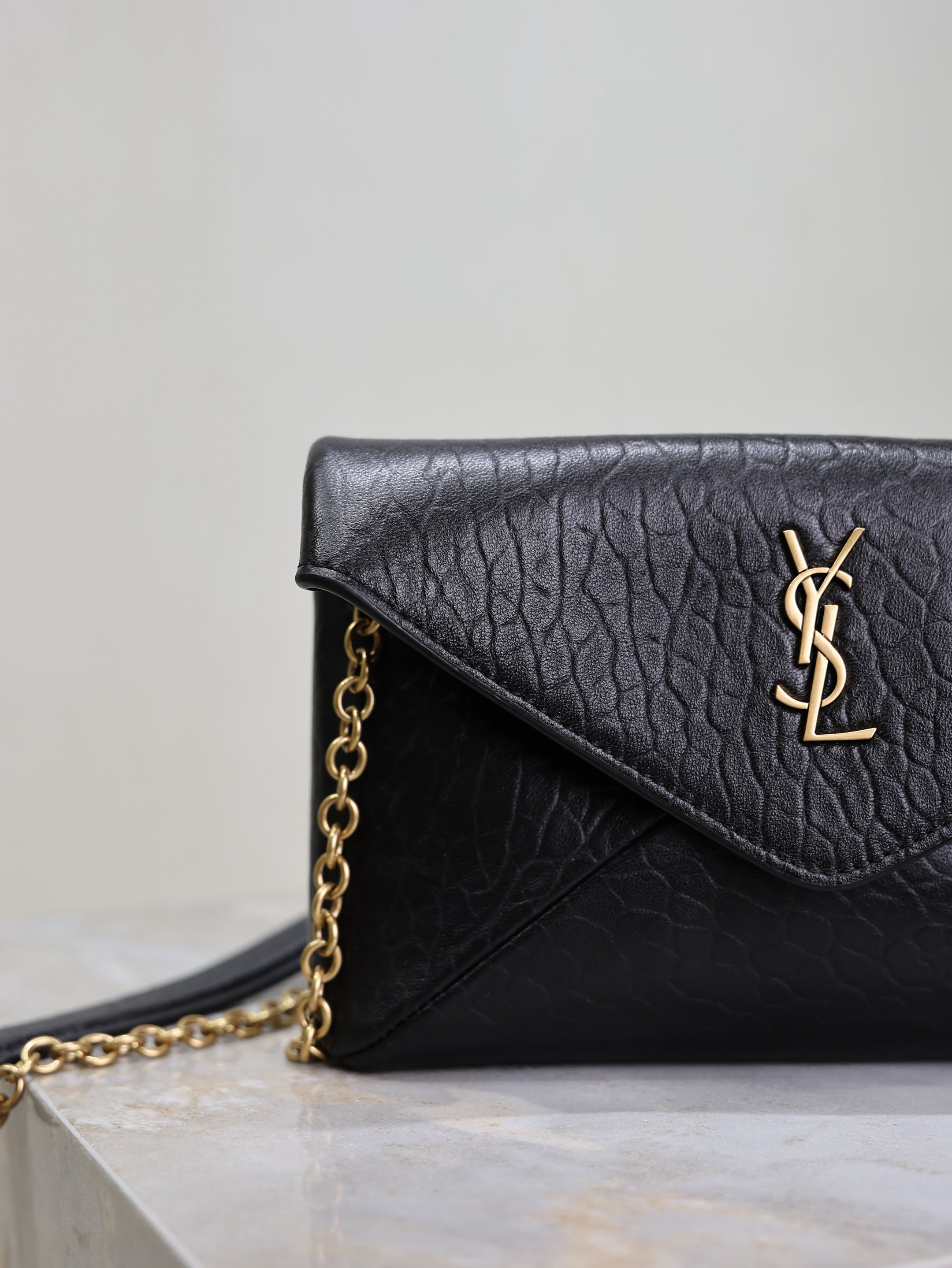 SAINT LAURENT YSL 25S CALYPSO MINI 19 IN BLACK LAMBSKIN GOLD HARDWARE