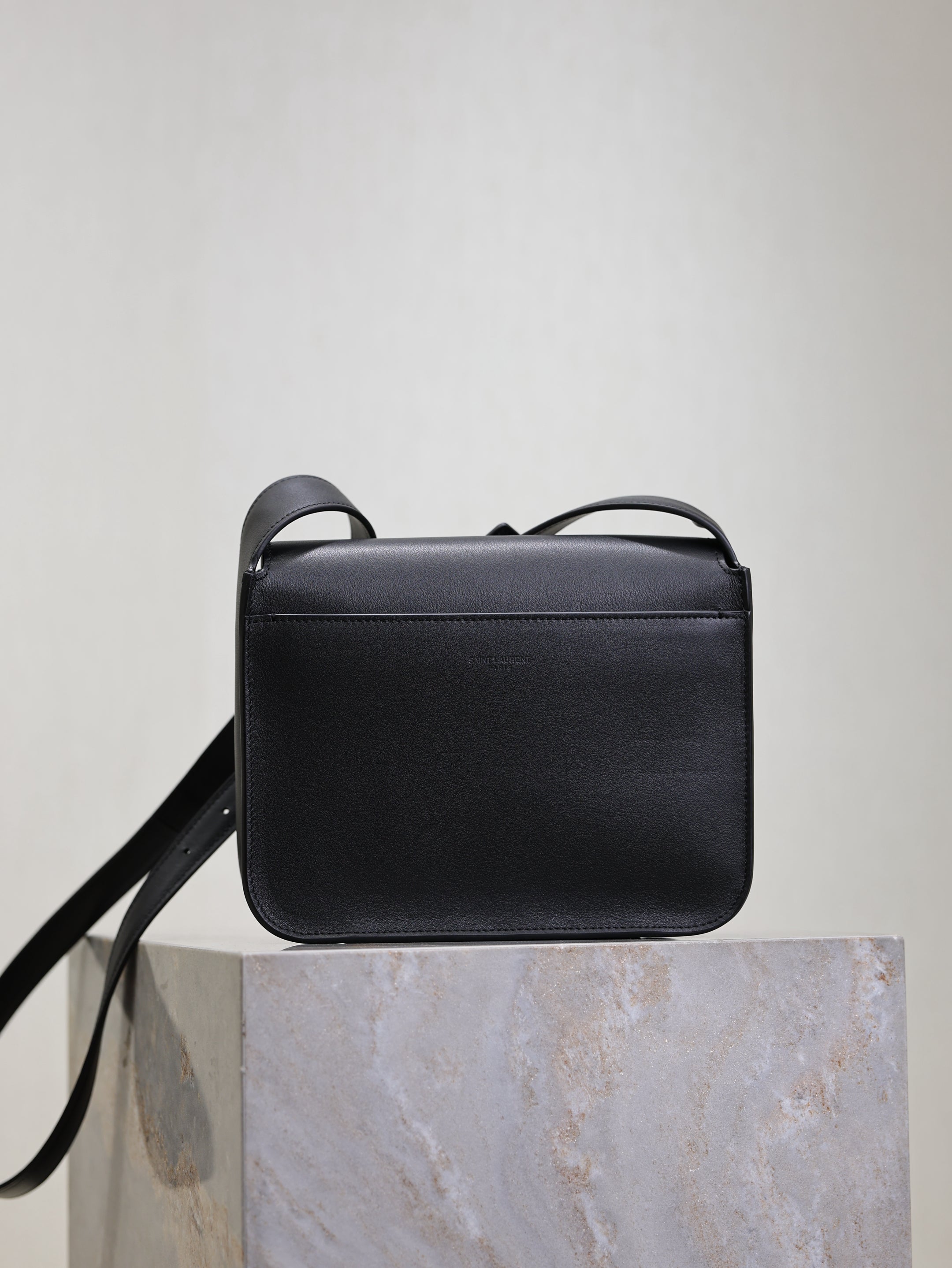 SAINT LAURENT YSL 25S NIKI BABY 22 IN BLACK CALFSKIN