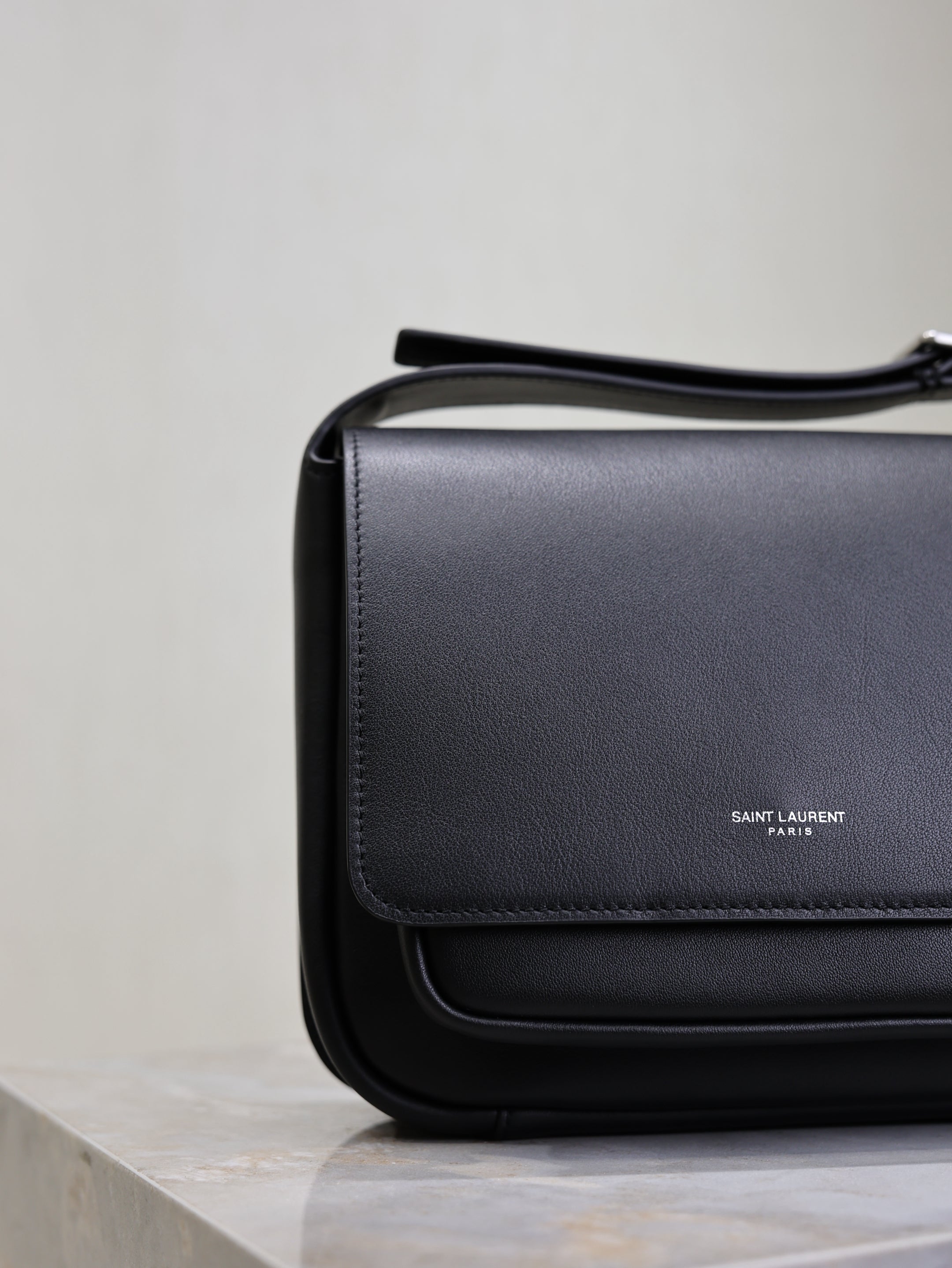SAINT LAURENT YSL 25S NIKI BABY 22 IN BLACK CALFSKIN