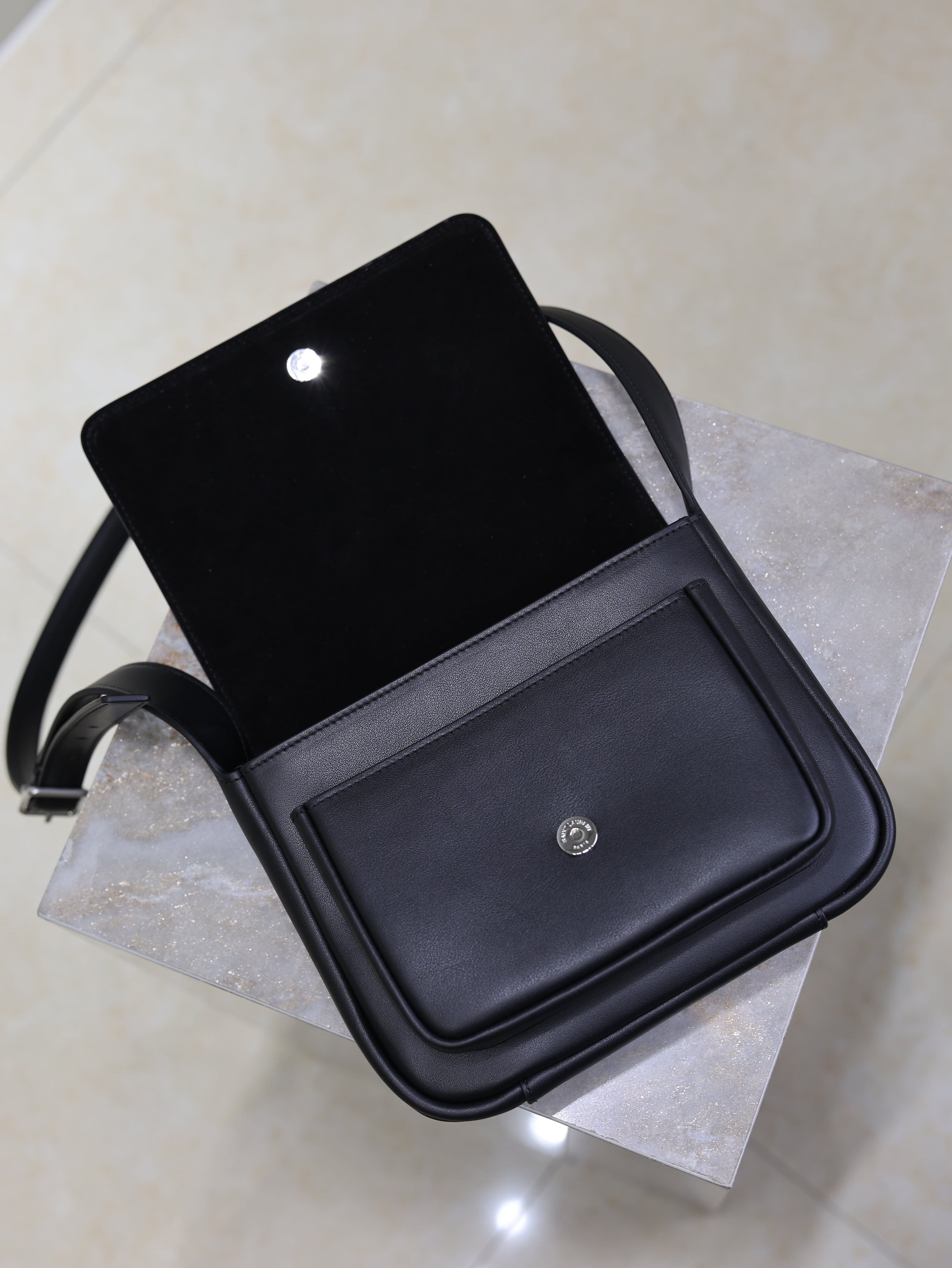 SAINT LAURENT YSL 25S NIKI BABY 22 IN BLACK CALFSKIN