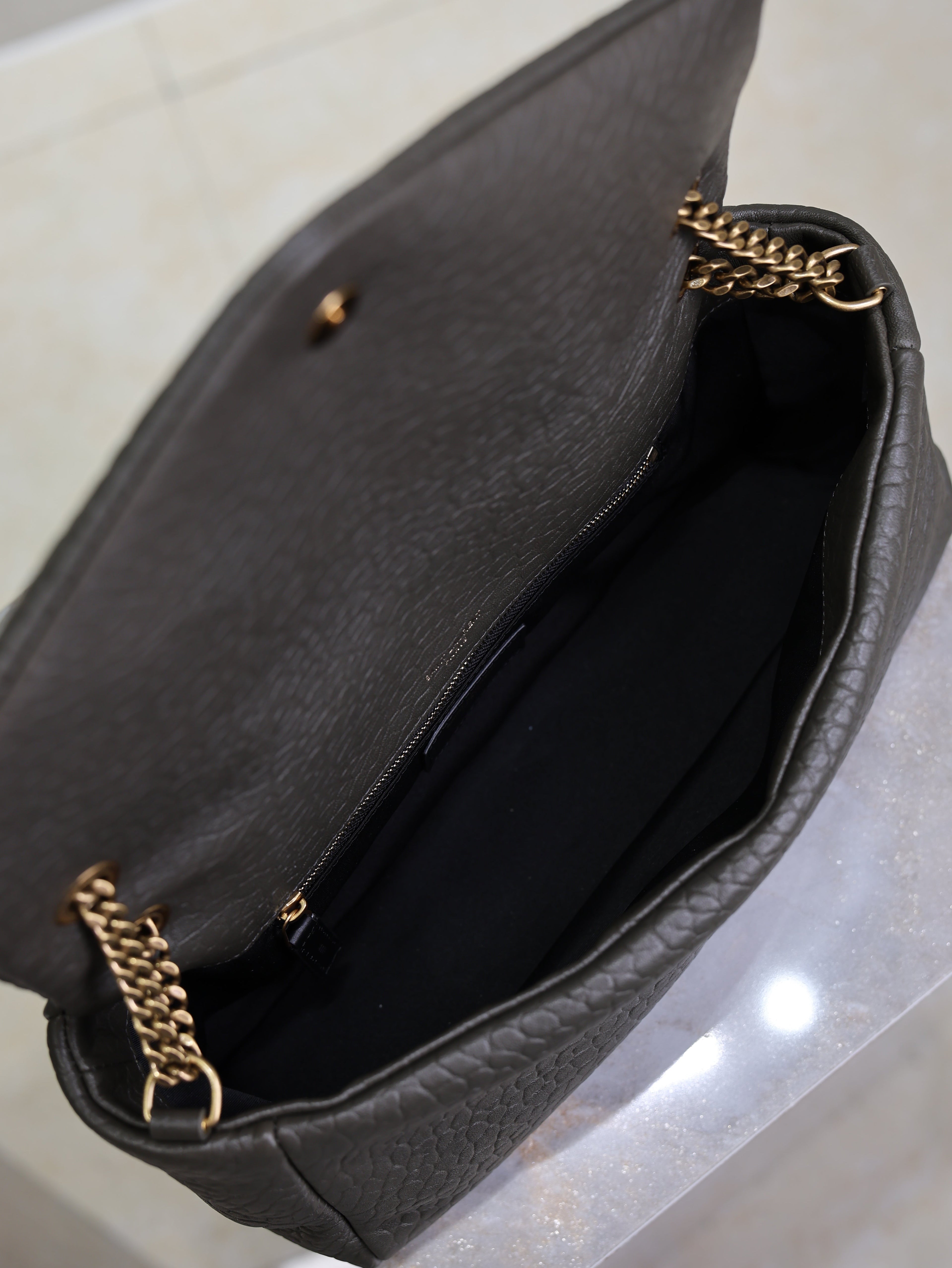 SAINT LAURENT YSL 25S CALYPSO 30 IN DARK OLIVE GRAINED CALFSKIN GOLD HARDWARE