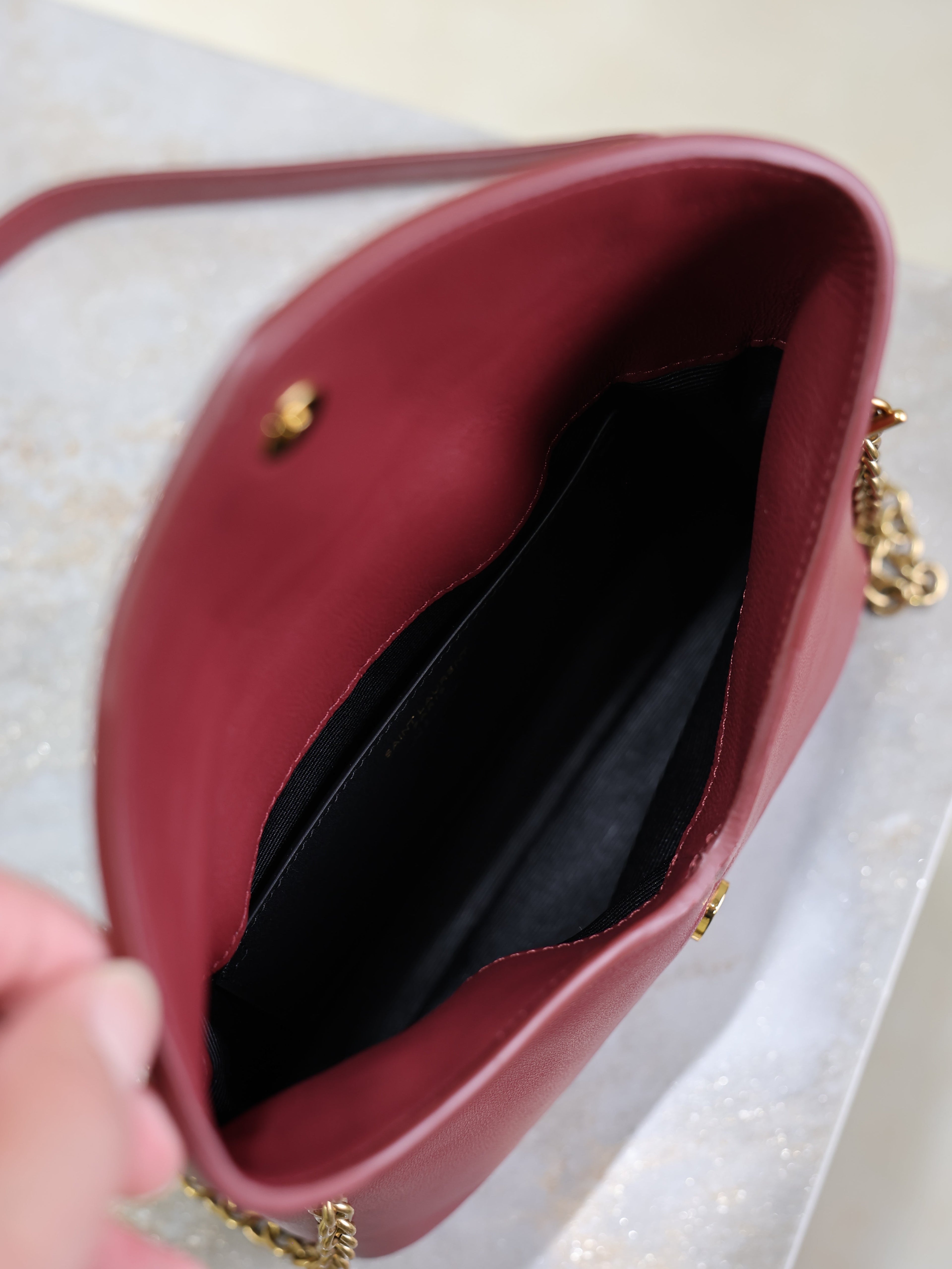 SAINT LAURENT YSL 25S CALYPSO MINI 19 IN BURGUNDY CALFSKIN GOLD HARDWRE