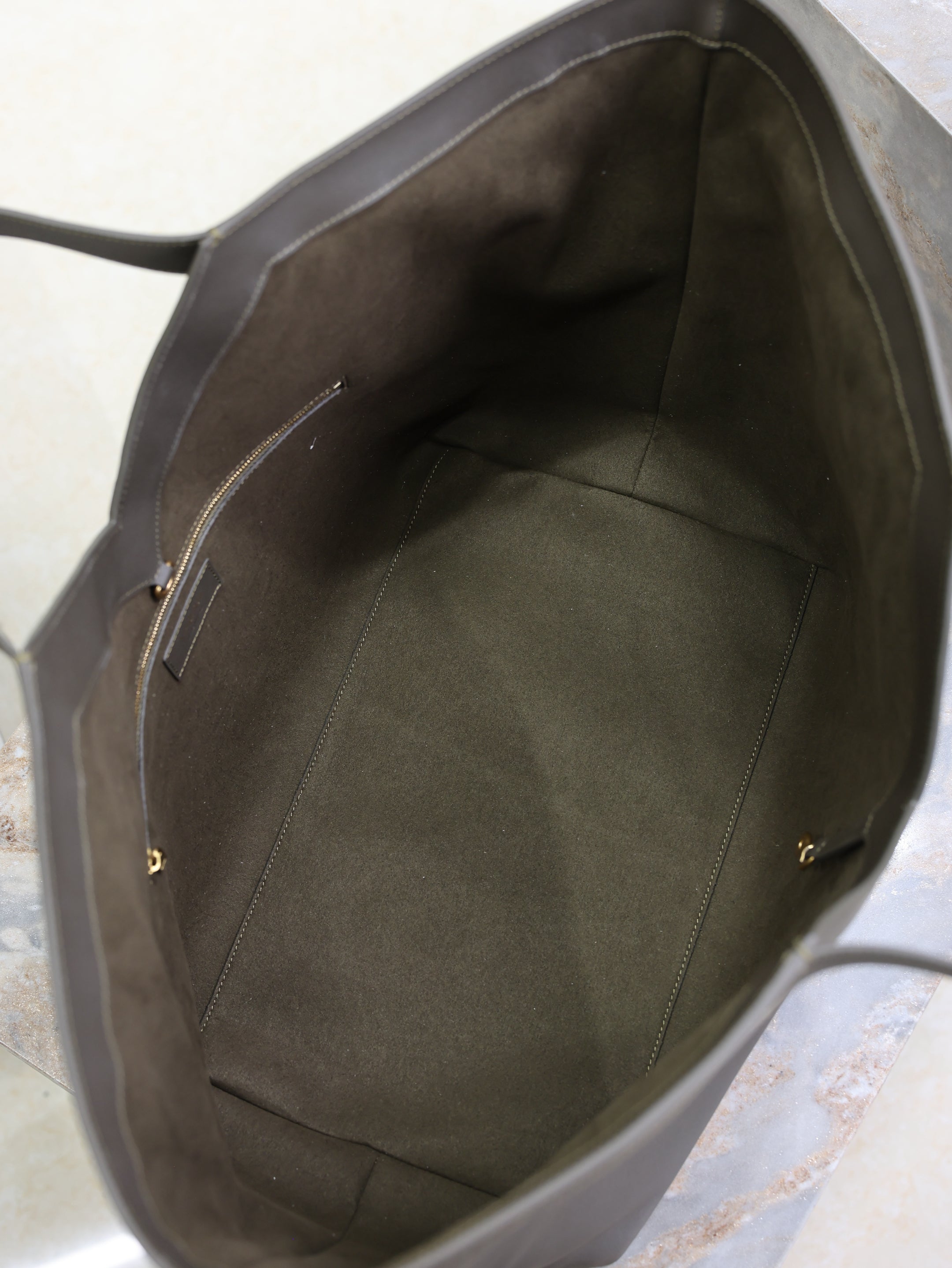 SAINT LAURENT YSL 25S Y MAXI TOTE 50 IN MUTED CHARCOAL CALFSKIN GOLD HARDWRE