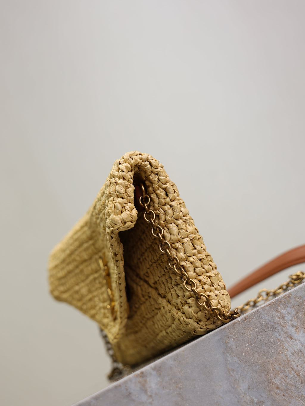 SAINT LAURENT YSL 25S CALYPSO BAG 19 IN NATURAL RAFFIA AND CALFSKIN GOLD HARDWARE