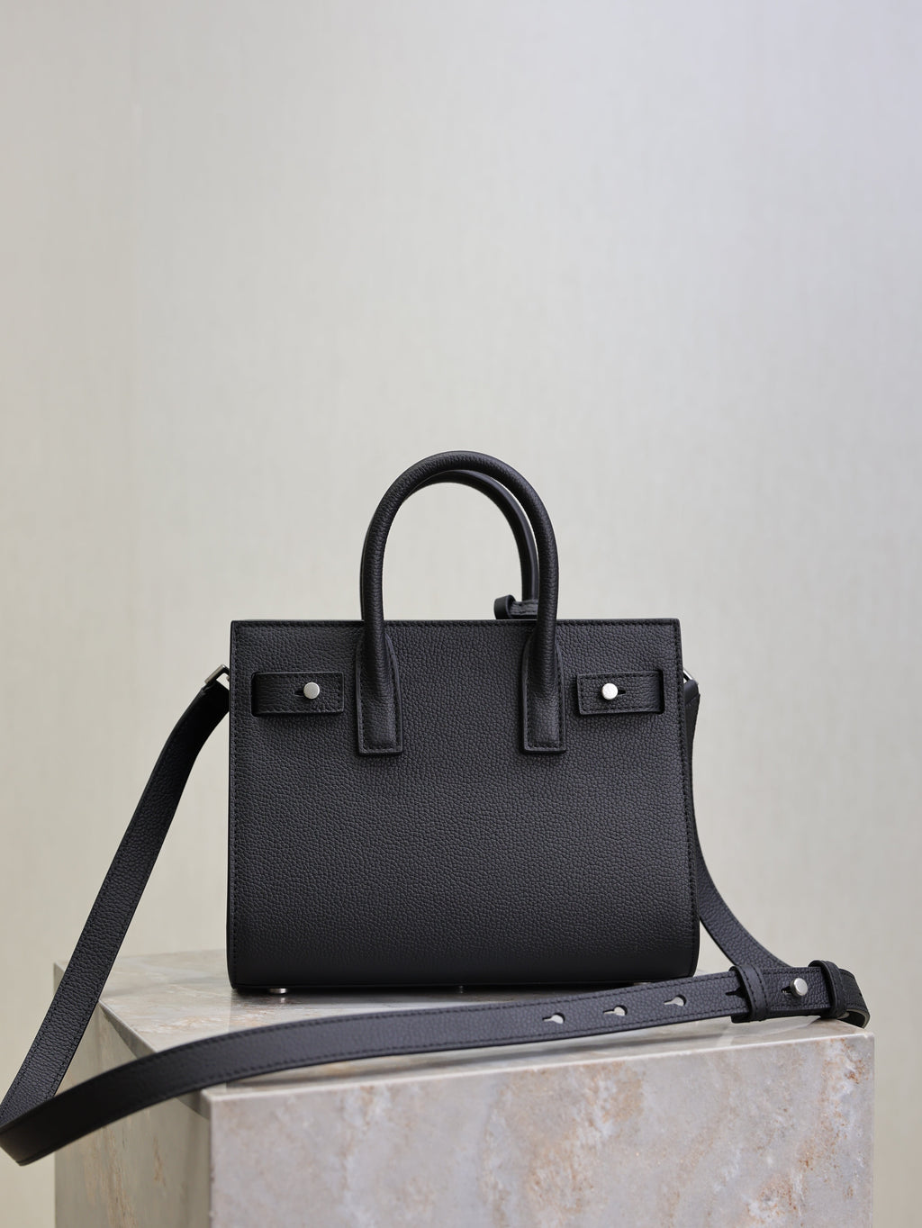 SAINT LAURENT YSL 25S SAC DE JOUR 22 IN BLACK GRAINED CALFSKIN SILVER HARDWRE