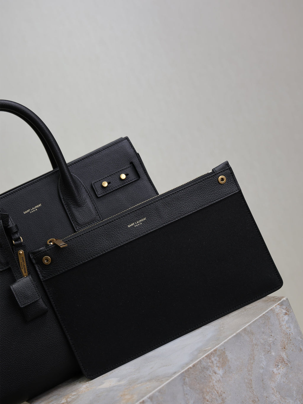 SAINT LAURENT YSL 25S SAC DE JOUR GM 32 IN BLACK SUPPLE GRAINED CALFSKIN GOLD HARDWARE