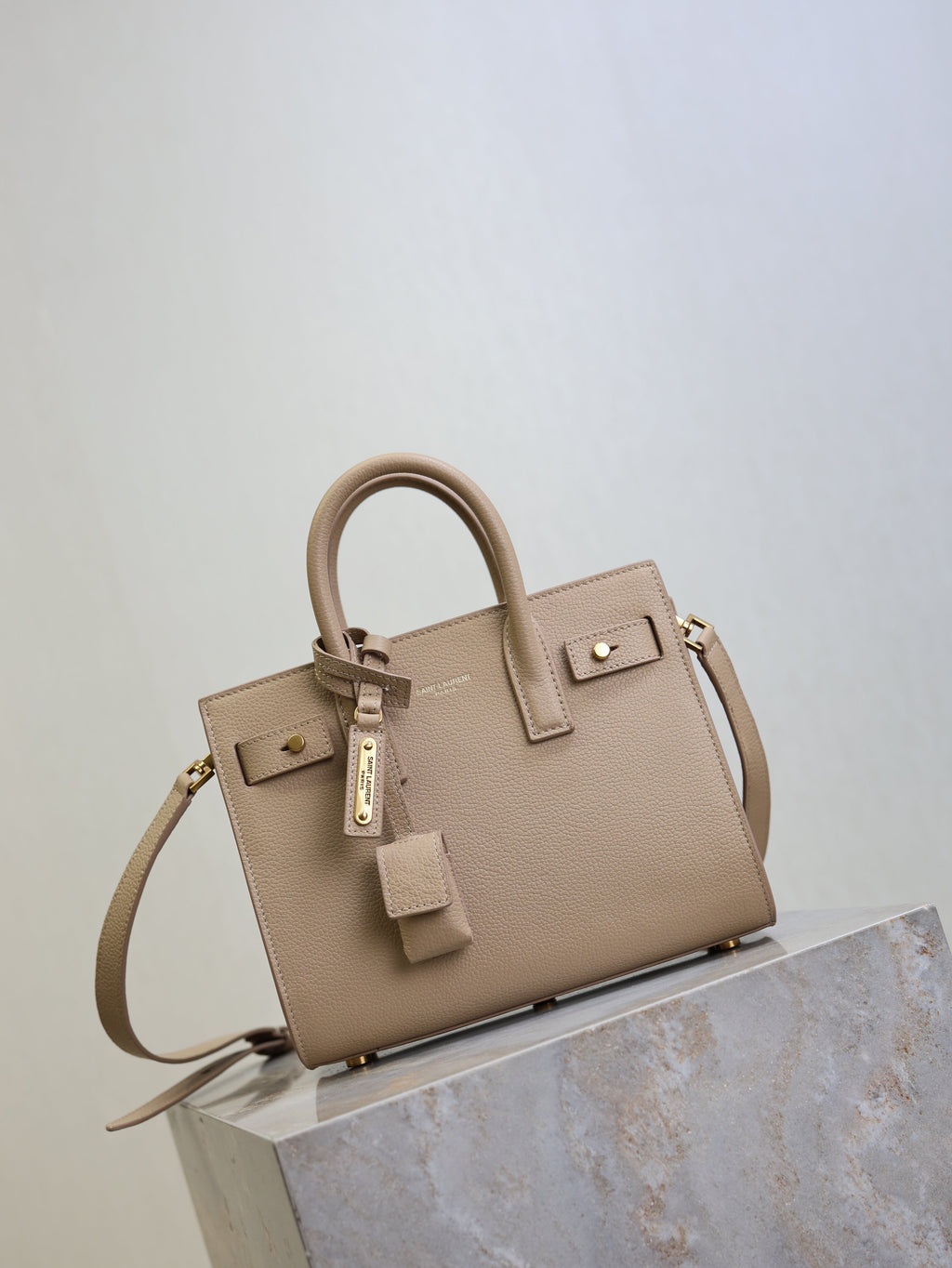 SAINT LAURENT YSL 25S SAC DE JOUR 22 IN DARK BEIGE SUPPLE GRAINED CALFSKIN