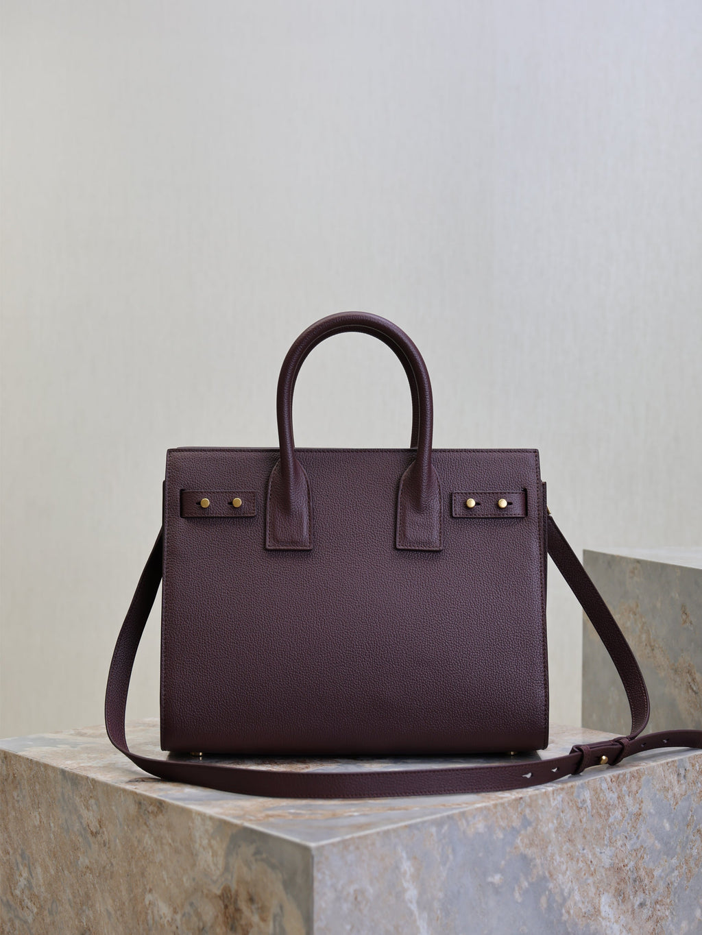 SAINT LAURENT YSL 25S SAC DE JOUR GM 32 IN ROUGE CABERNET SUPPLE GRAINED CALFSKIN