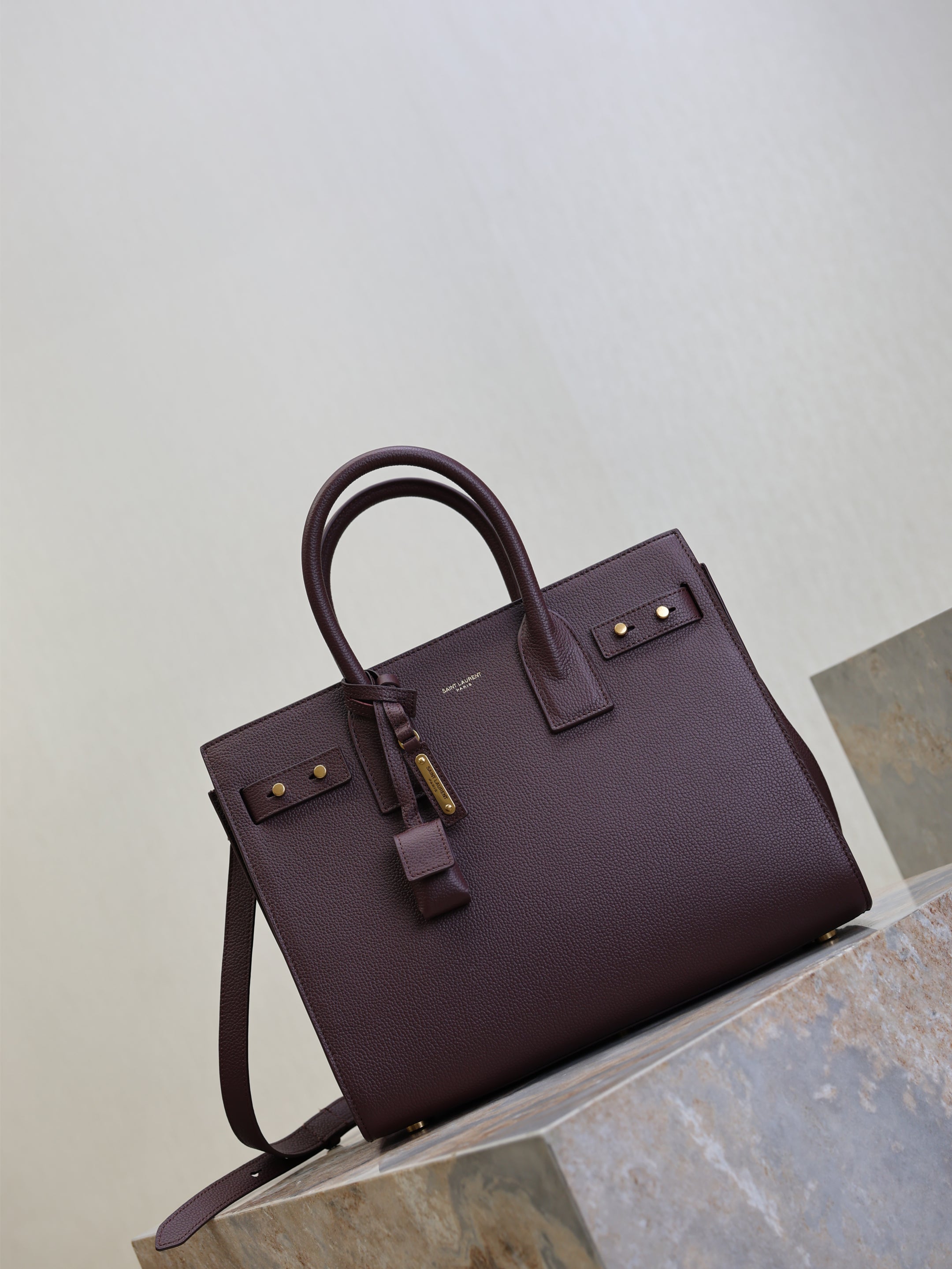SAINT LAURENT YSL 25S SAC DE JOUR GM 32 IN ROUGE CABERNET SUPPLE GRAINED CALFSKIN