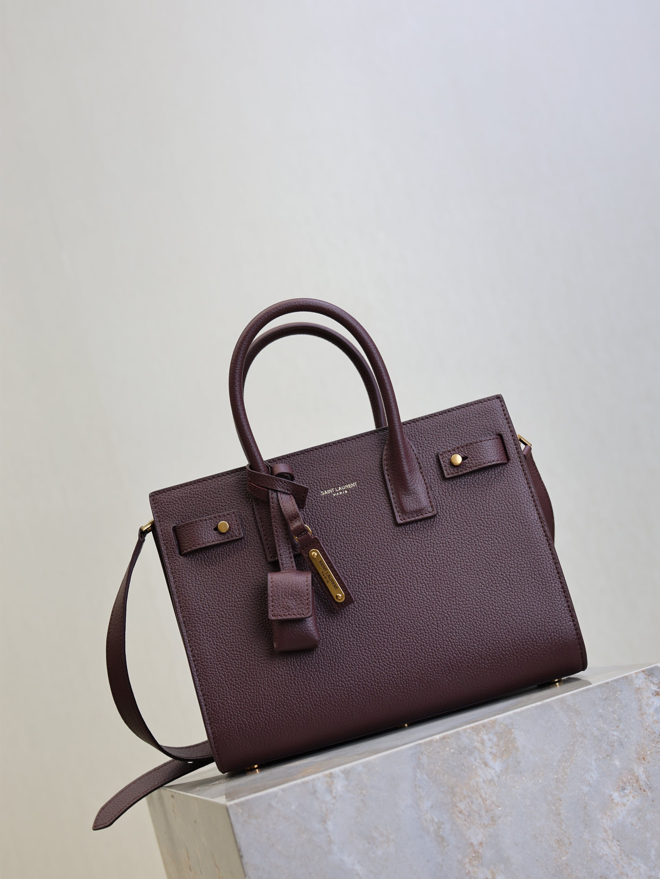SAINT LAURENT YSL 25S SAC DE JOUR MM 26 IN ROUGE CABERNET SUPPLE GRAINED CALFSKIN