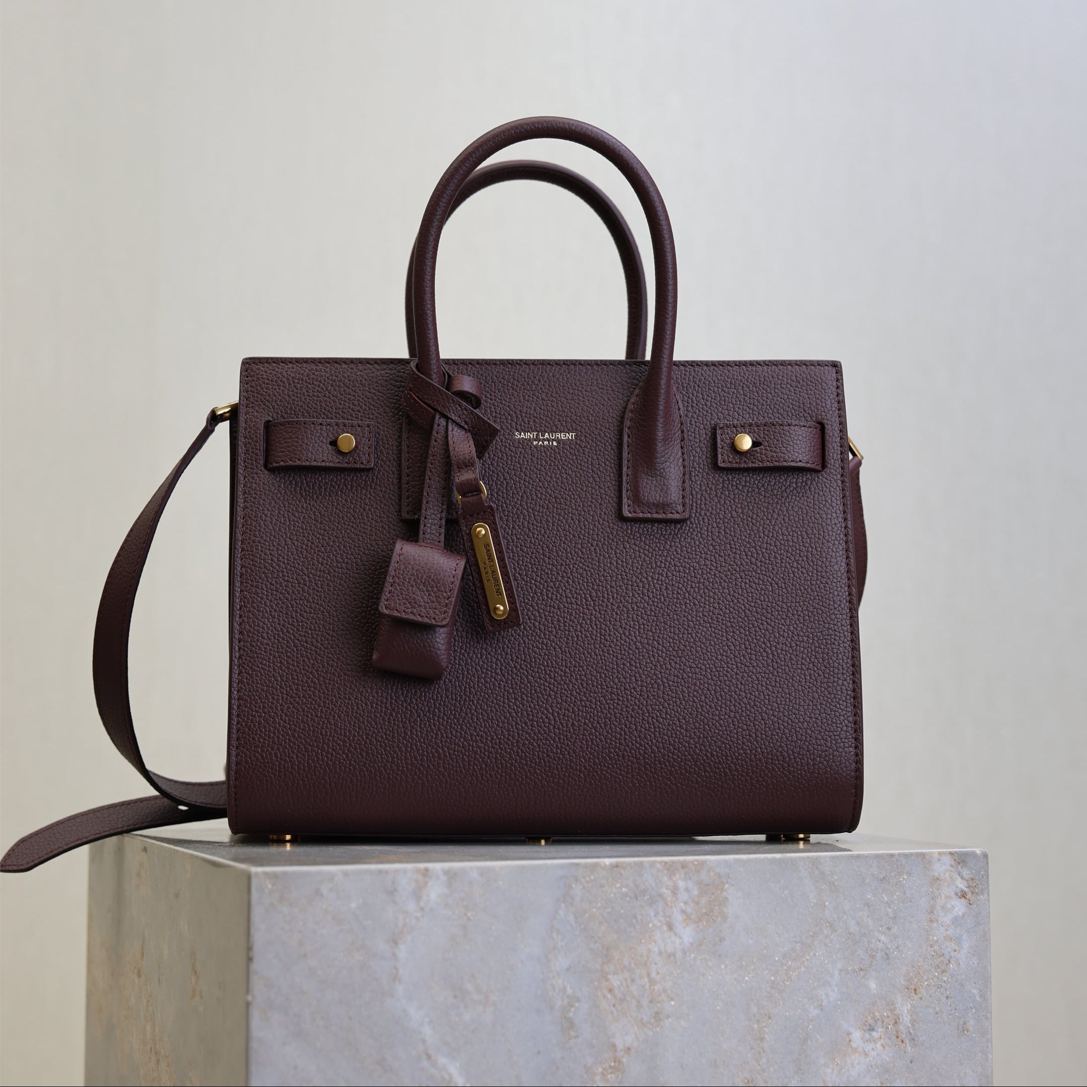 SAINT LAURENT YSL 25S SAC DE JOUR MM 26 IN ROUGE CABERNET SUPPLE GRAINED CALFSKIN