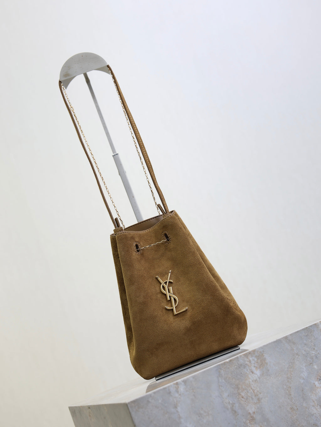 SAINT LAURENT YSL 25S POCHON BAG 24 IN CARAMEL COGNAC SUEDE GOLD HARDWARE