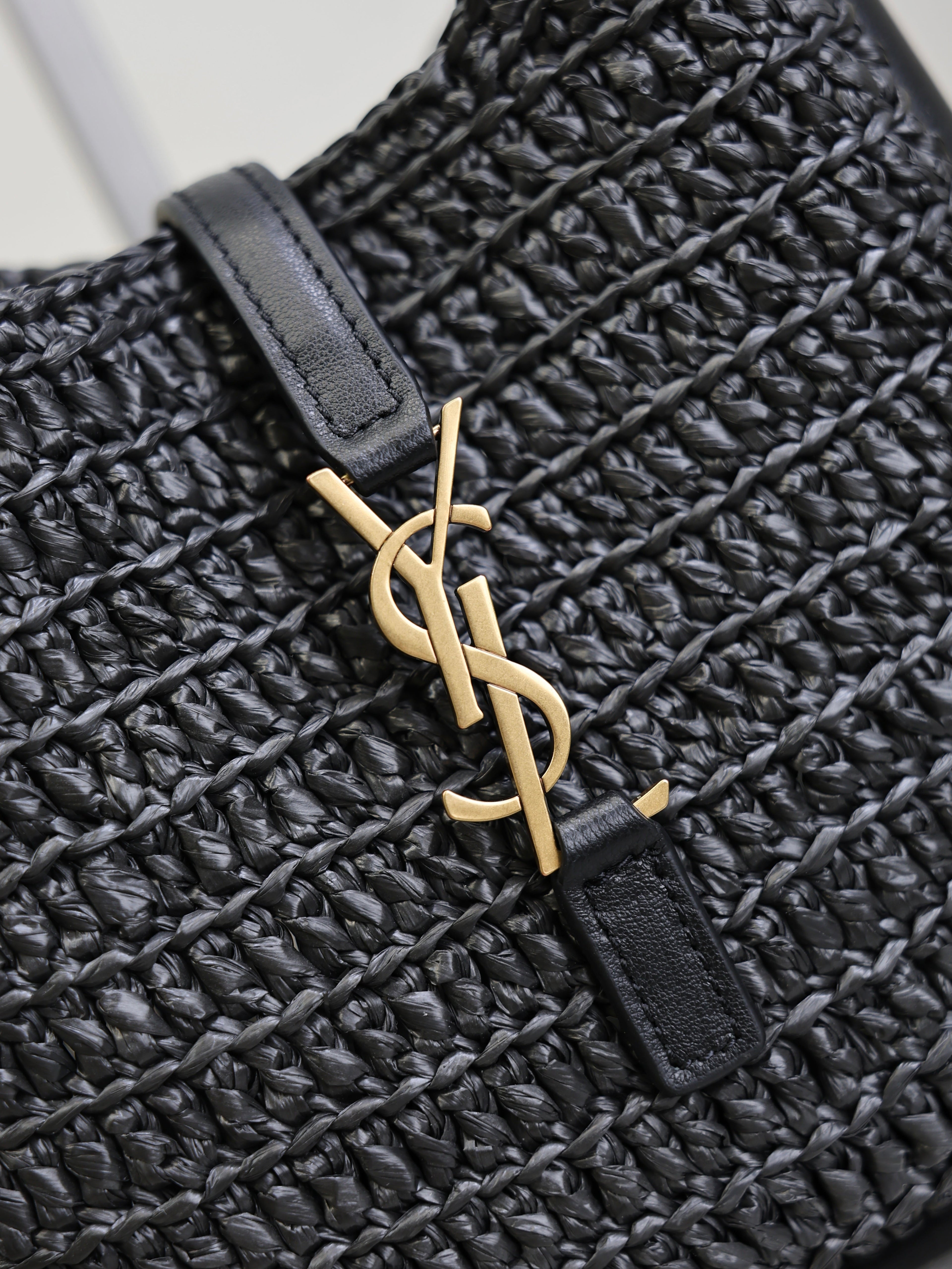 SAINT LAURENT YSL 25S LE 5 À 7 SUPPLE SMALL 16 IN BLACK RAFFIA AND LEATHER GOLD HARDWRE