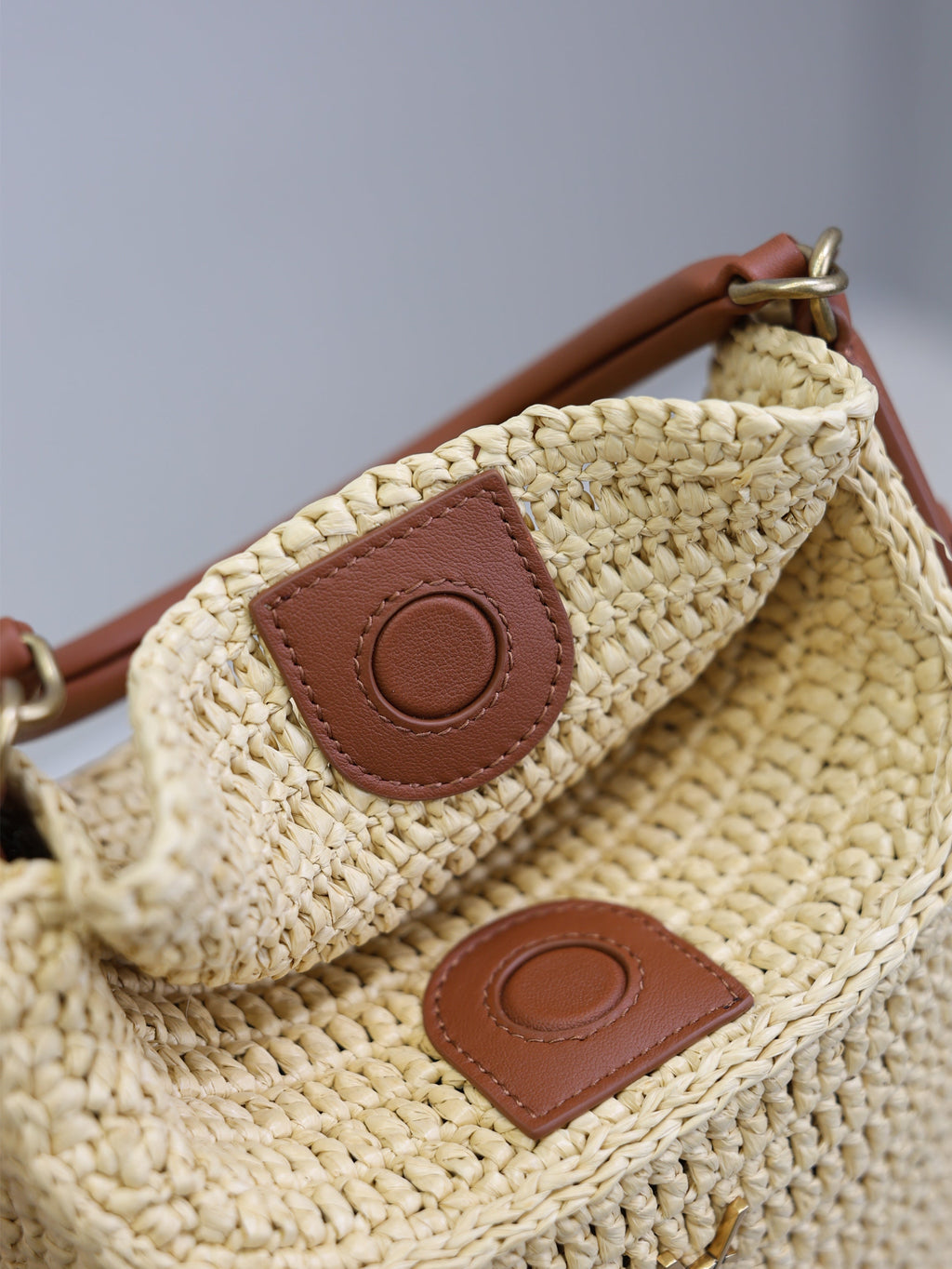SAINT LAURENT YSL 25S GABY BUCKET BAG 19 IN RAFFIA AND CALFSKIN GOLD HARDWARE