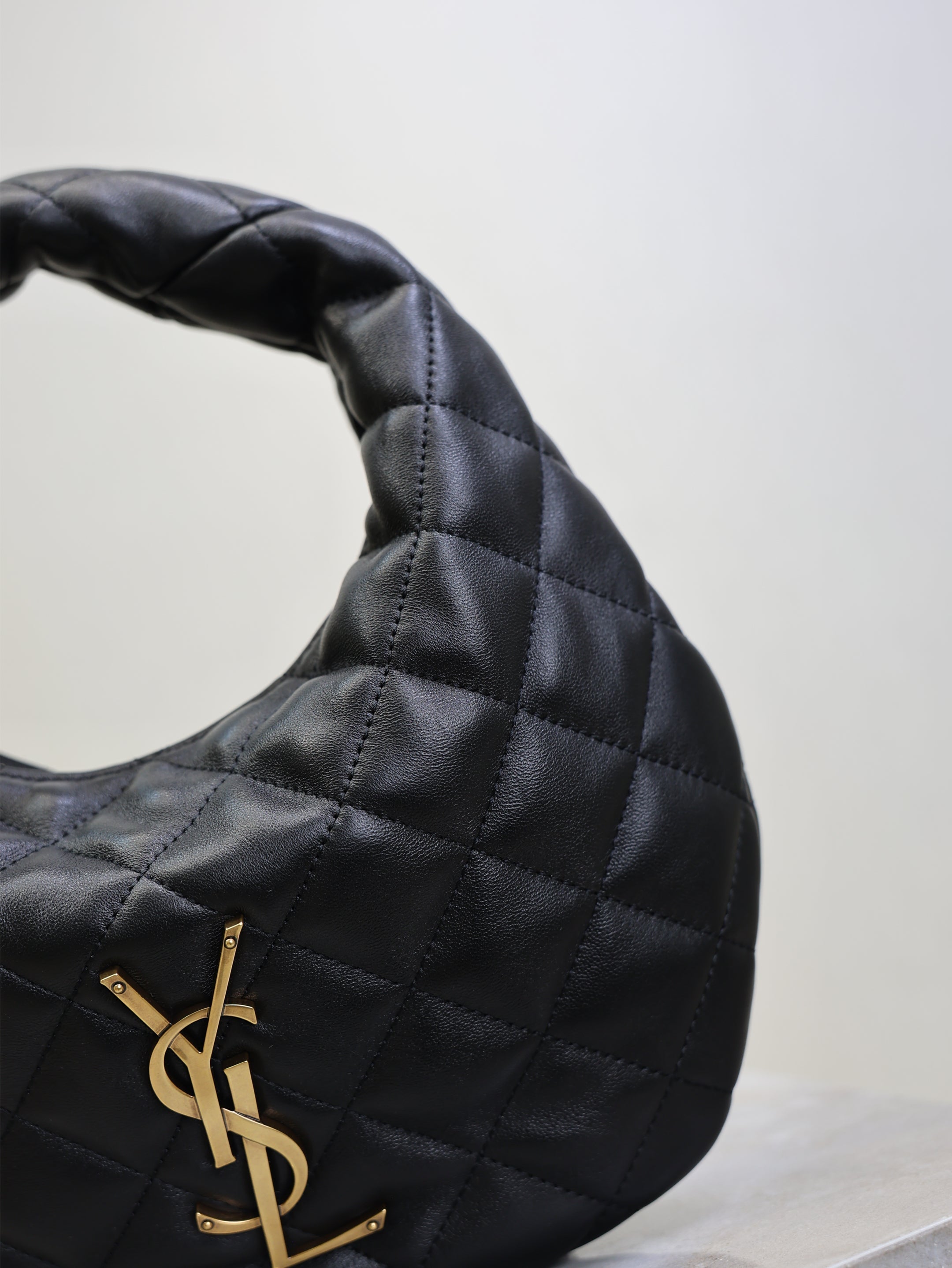 SAINT LAURENT YSL 25S ICARE BABY 17 IN BLACK QUILTED CALFSKIN GOLD HARDWRE