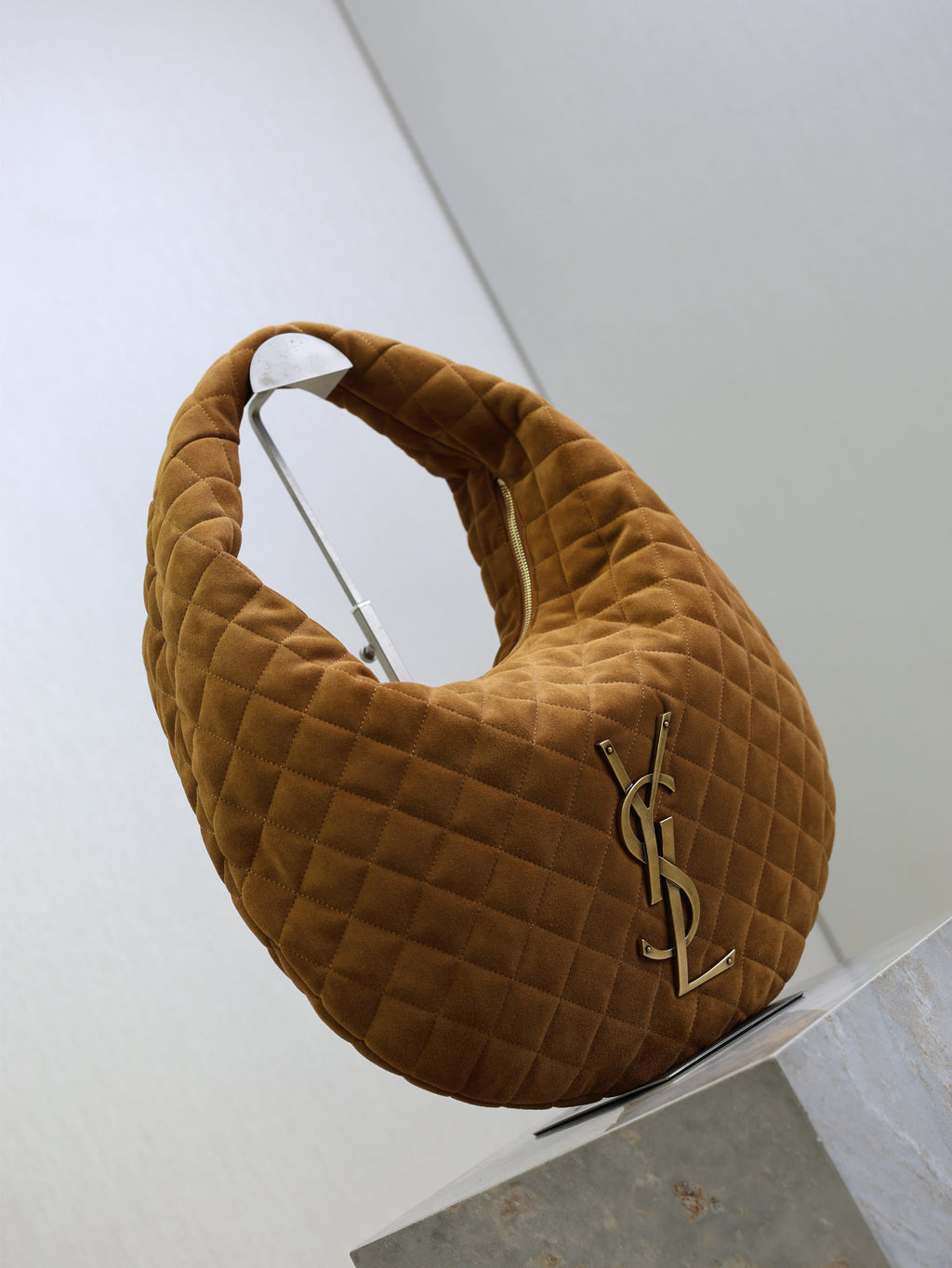 SAINT LAURENT YSL 25S ICARINO 44 IN CARAMEL QUILTED SUEDE GOLD HARDWARE