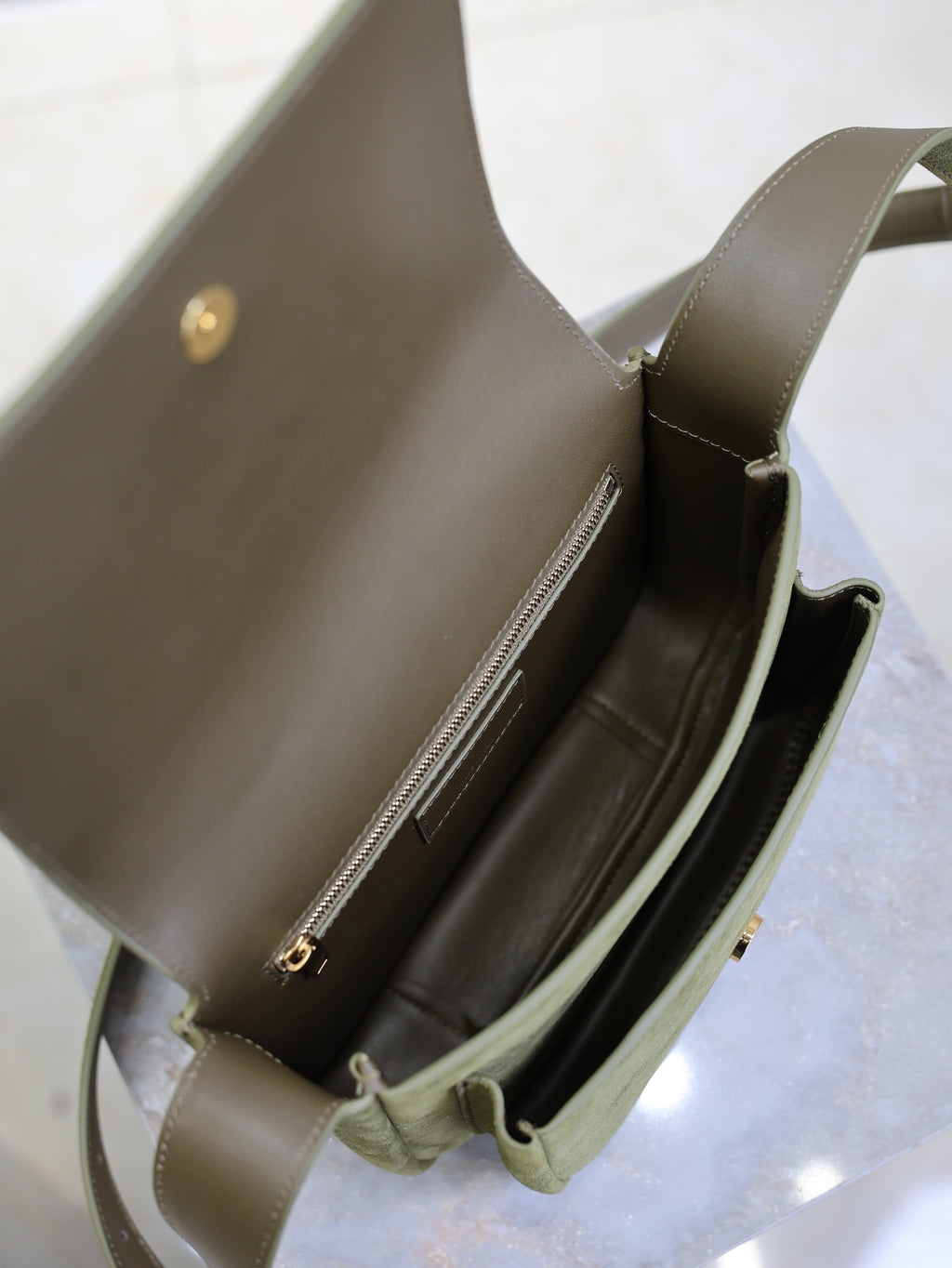 SAINT LAURENT YSL 25S NIKI SATCHEL 22 IN BARLEY GREEN SUEDE GOLD HARDWRE