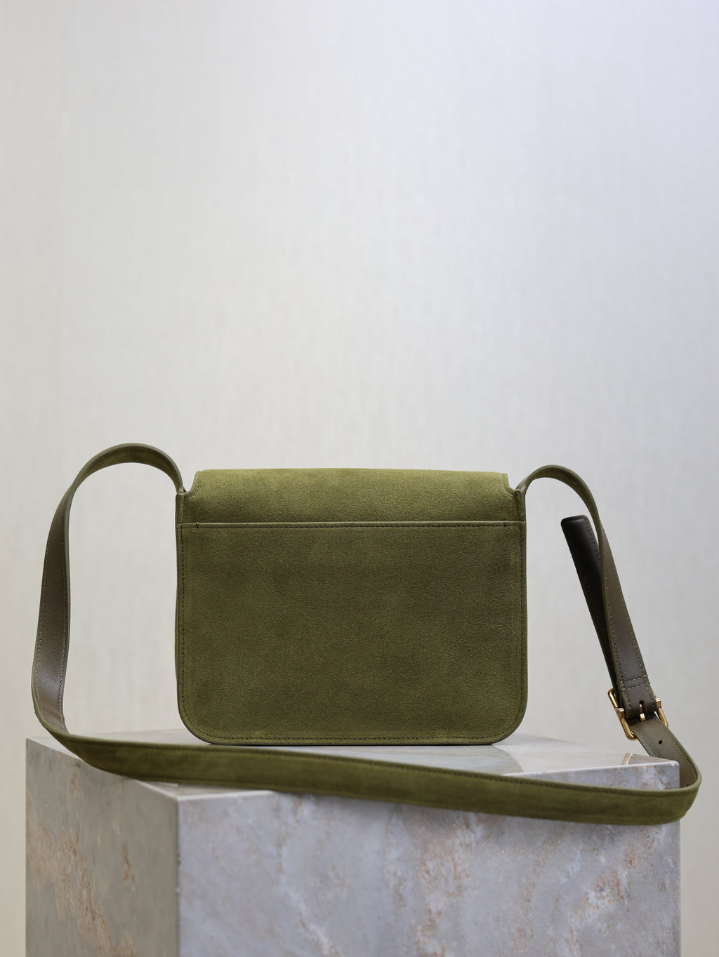 SAINT LAURENT YSL 25S NIKI SATCHEL 22 IN BARLEY GREEN SUEDE GOLD HARDWARE