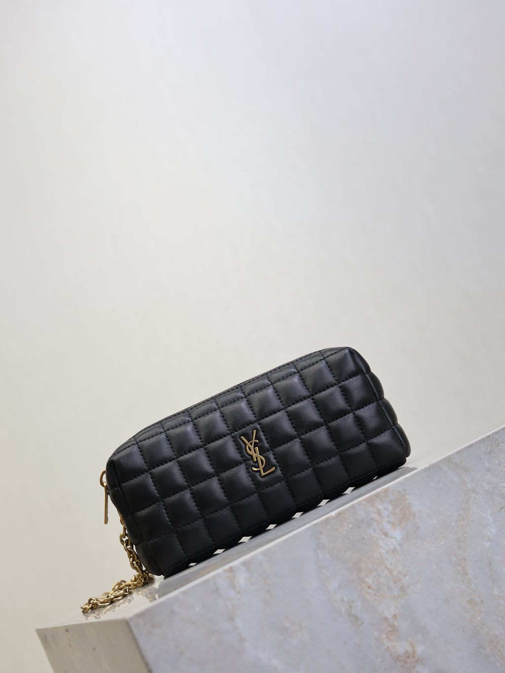 SAINT LAURENT YSL 25S CASSANDRE MATELASSÉ CARRÉ POUCH ON CHAIN 18 IN BLACK LAMBSKIN