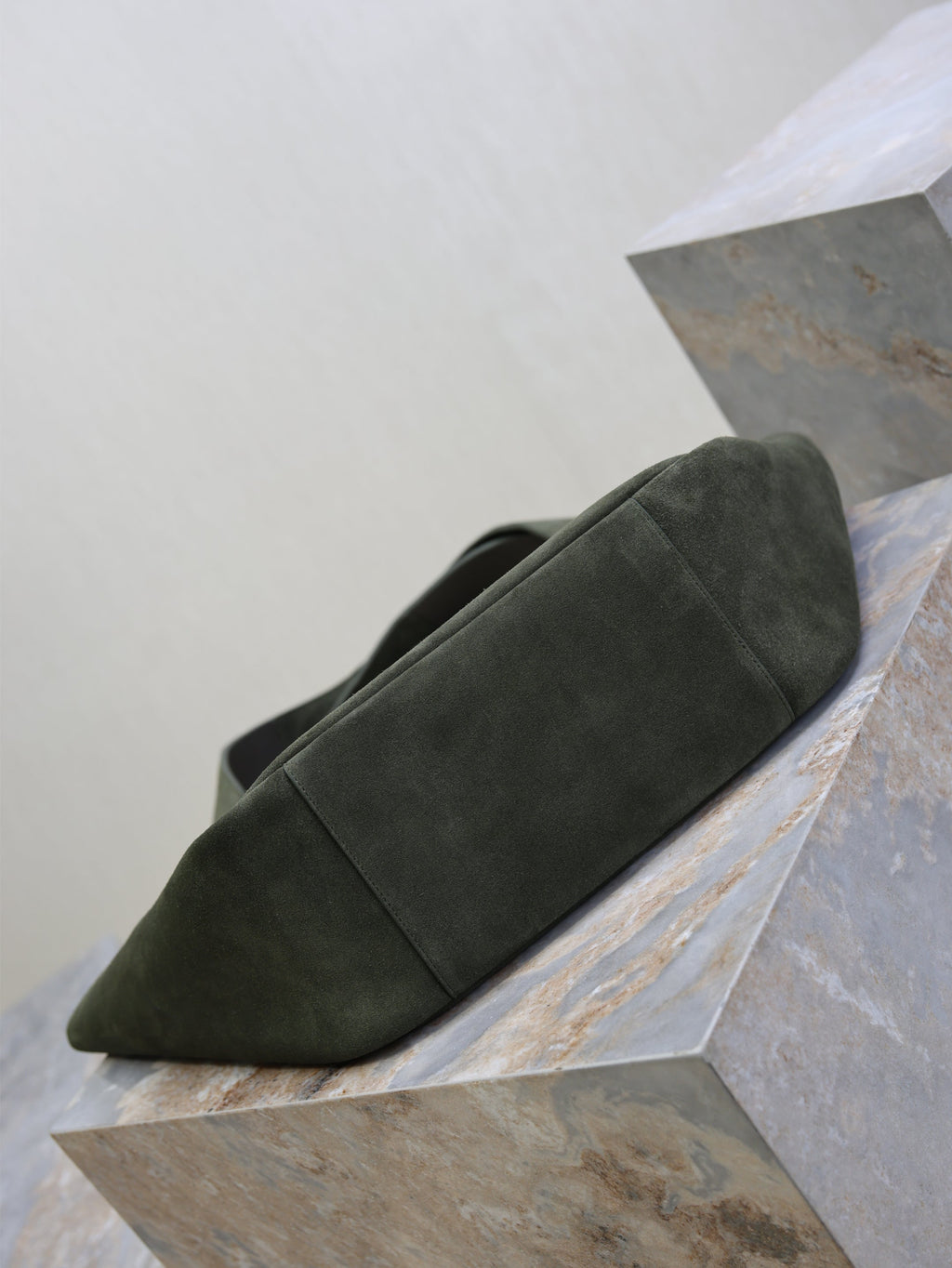 SAINT LAURENT YSL 25S LE 5 À 7 BEA 50 IN DARK OLIVE SUEDE GOLD HARDWRE