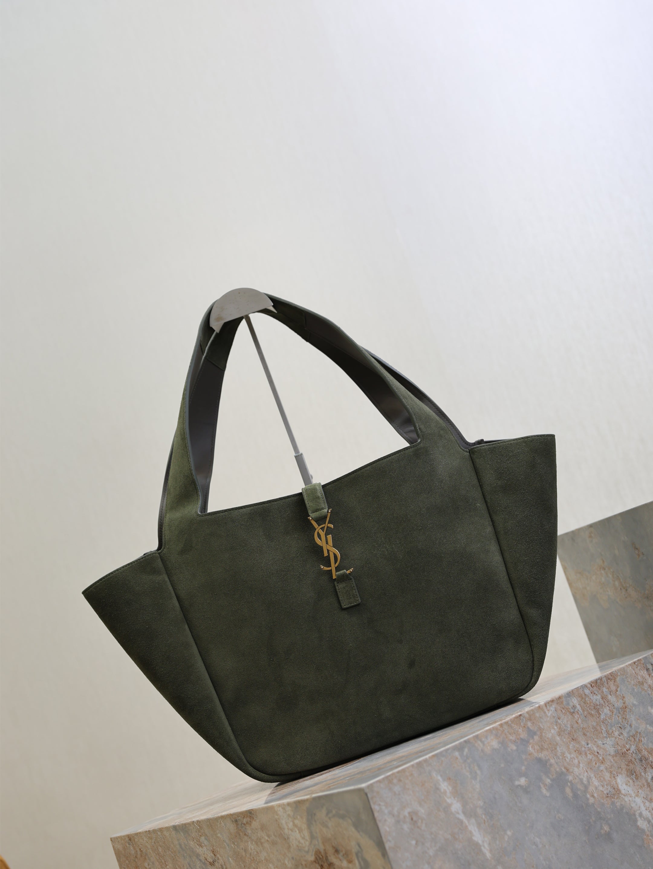 SAINT LAURENT YSL 25S LE 5 À 7 BEA 50 IN DARK OLIVE SUEDE GOLD HARDWRE