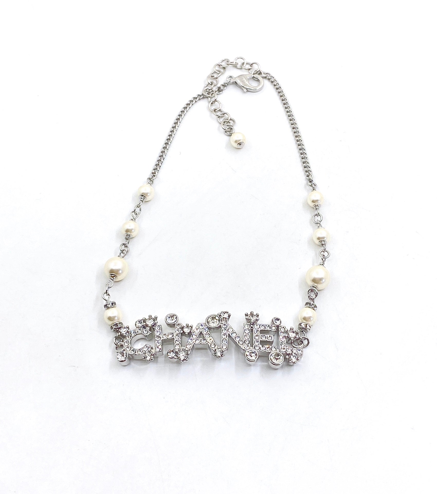 18K  Chanel Crystals Necklace