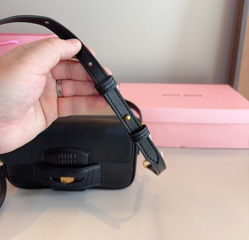 MIU MIU PENNY SMALL BAG 23 IN BLACK CALFSKIN