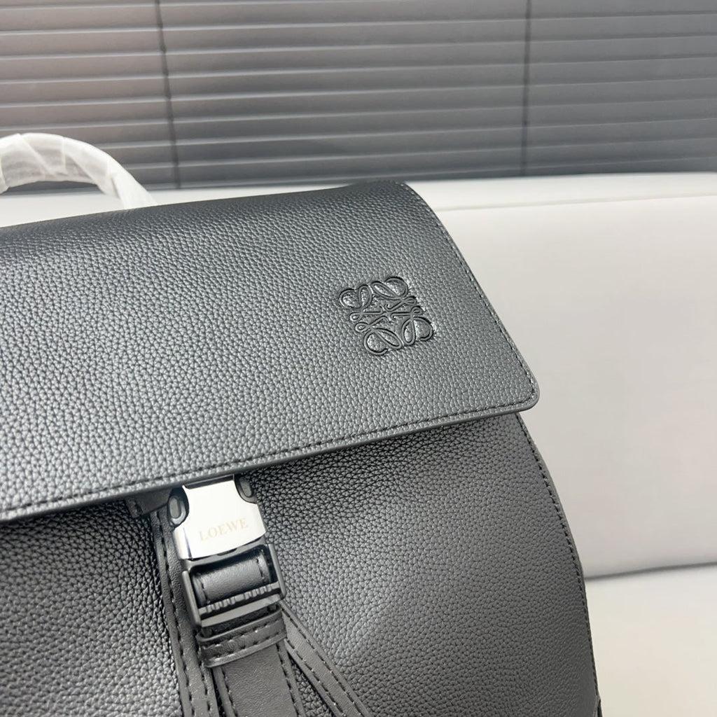 LOEWE LOE SMALL 44 CONVERTIBLE BACKPACK IN BLACK CLASSIC CALFSKIN