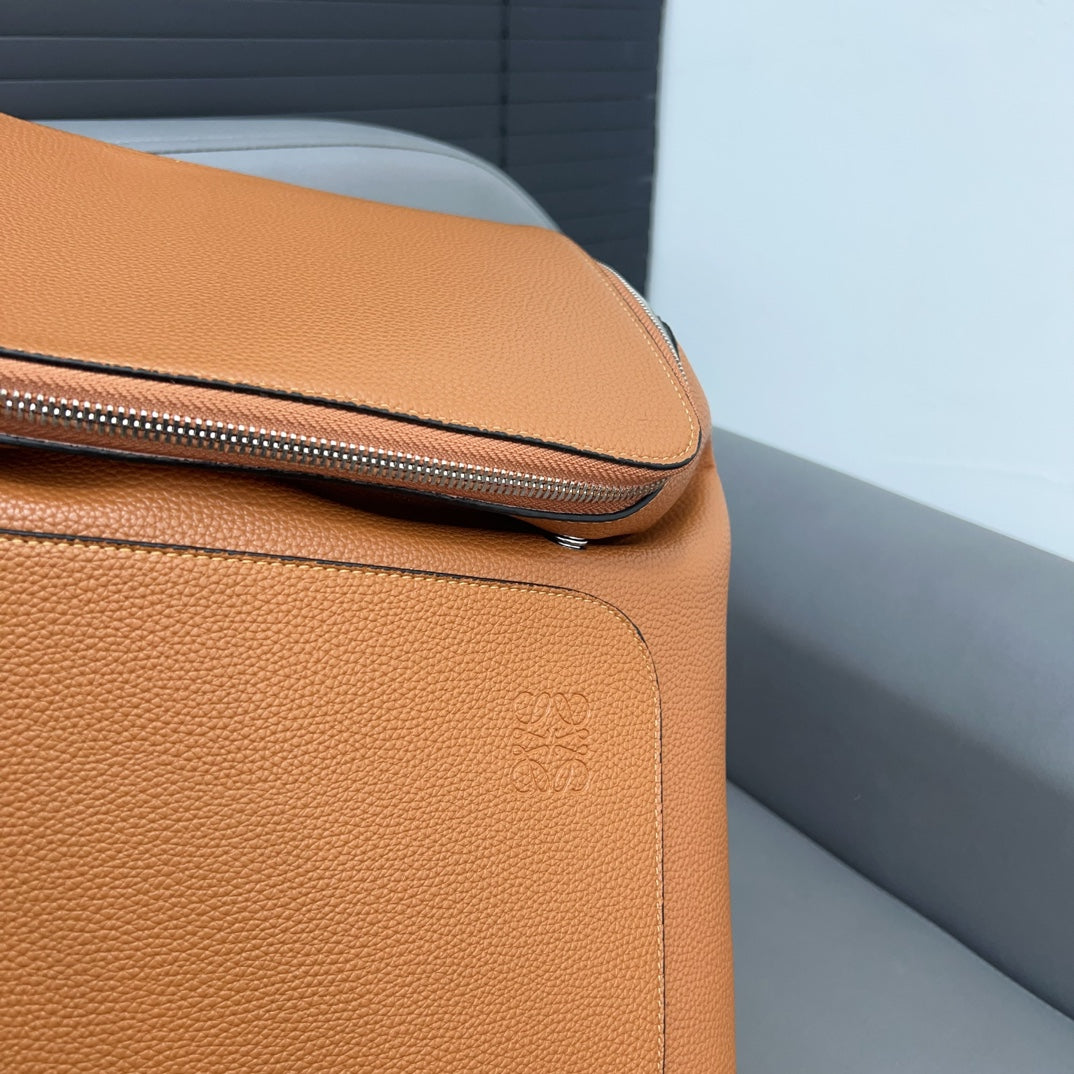 LOEWE LOE GOYA BACKPACK 41 IN WARM DESERT GRAINED CALFSKIN