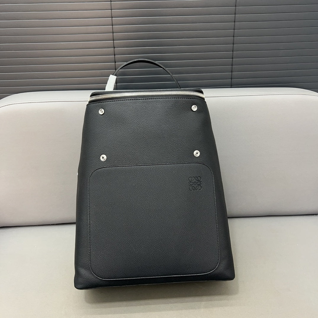LOEWE LOE GOYA BACKPACK 41 IN BLACK GRAINED CALFSKIN