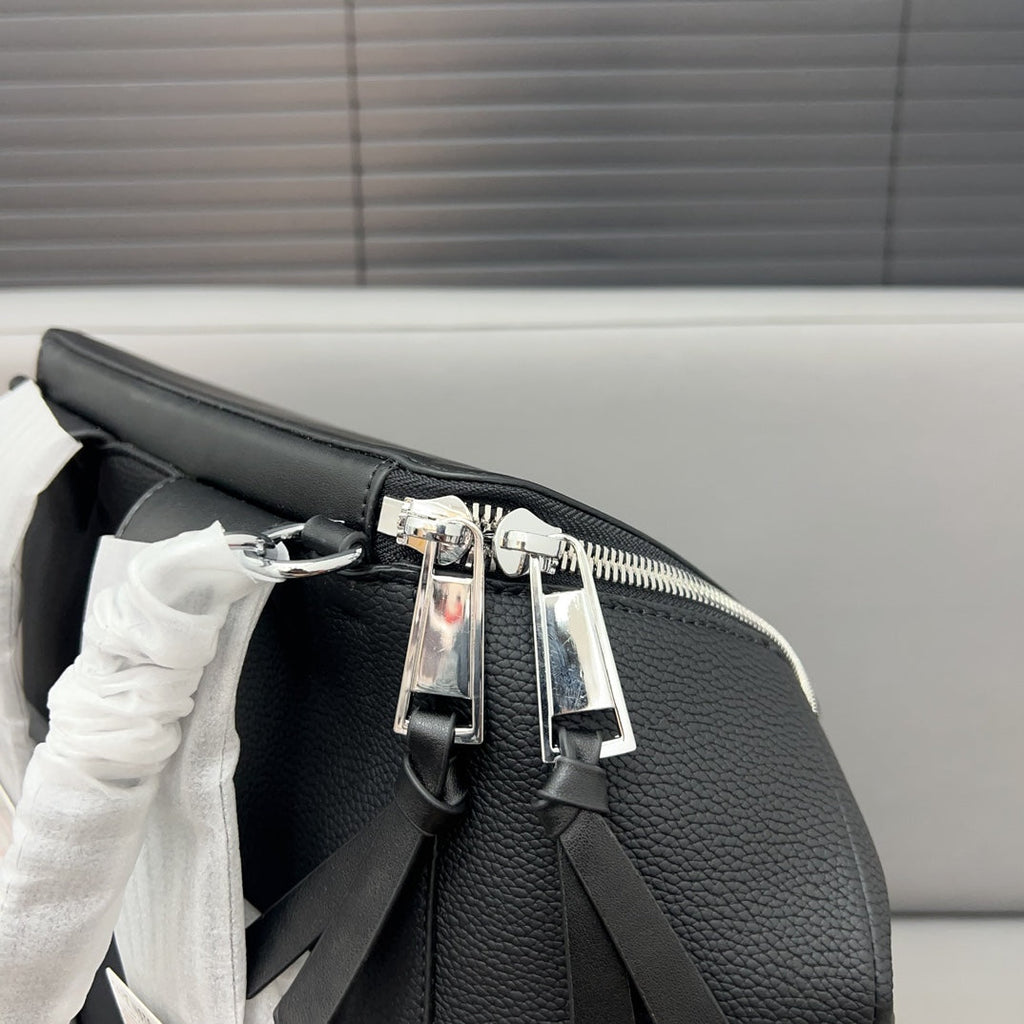 LOEWE LOE GOYA BACKPACK 41 IN BLACK GRAINED CALFSKIN