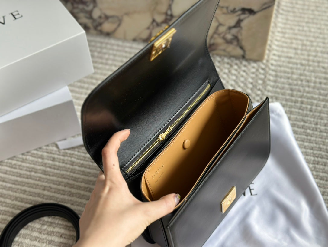 LOEWE LOE GOYA BAG 23 IN BLACK SILK CALFSKIN