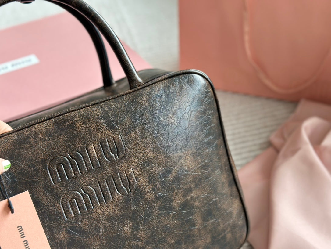 MIU MIU BEAU 34 BAG IN SAND/COFFEE CALFSKIN