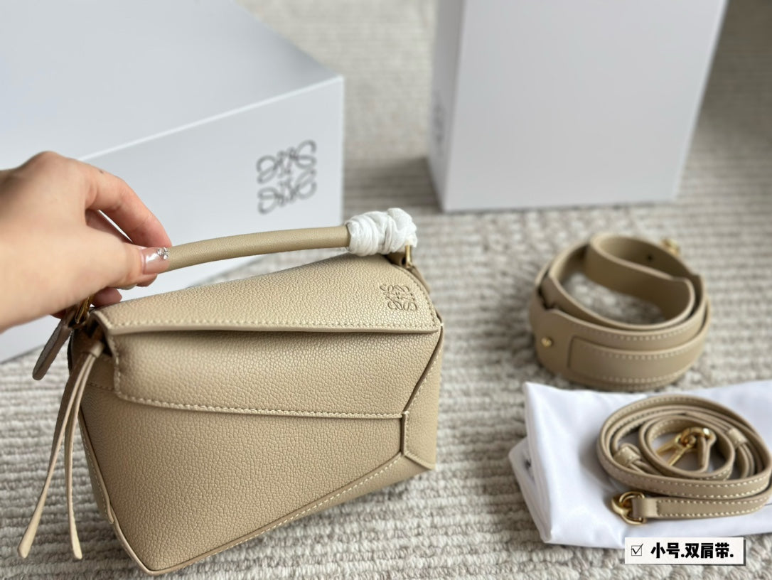 LOEWE LOE MINI 18 PUZZLE BAG IN DARK CREAM CALFSKIN