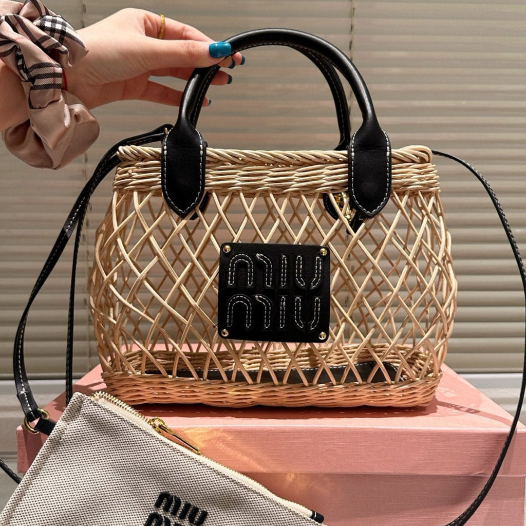 MIU MIU WOVEN HOLLOW BAG 23 IN BEIGE RATTAN AND BLACK CALFSKIN TRIM