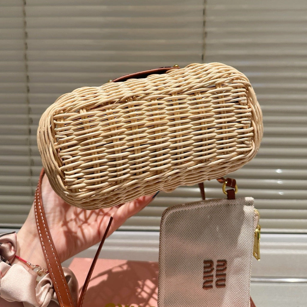 MIU MIU WOVEN HOLLOW BAG 18 IN BEIGE RATTAN AND BROWN CALFSKIN TRIM