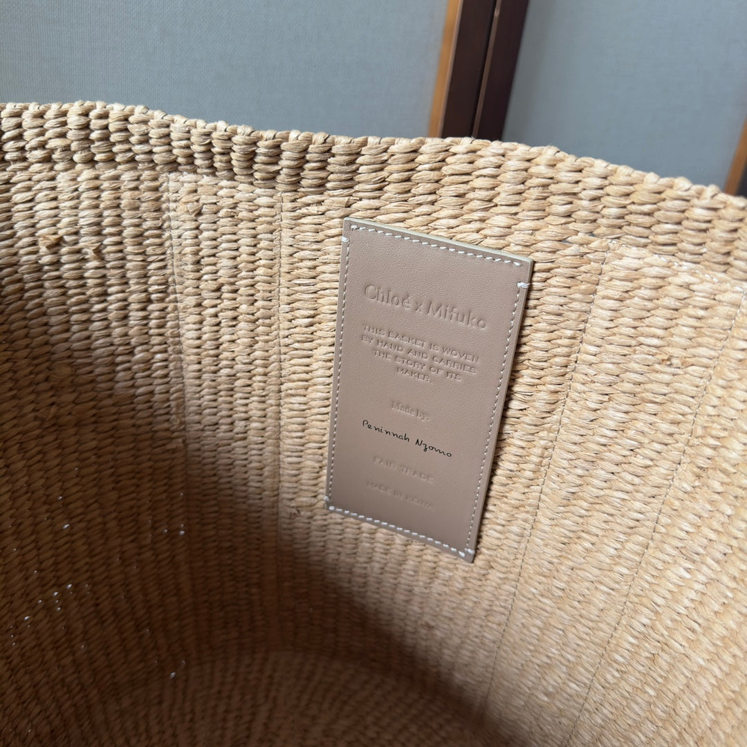 CHLOE LAGRE WOODY TOTE BAG 48 IN NATURAL FIBERS BLUSHY BEIGE WEBBING LOGO EMBROIDER BROWN CALFSKIN