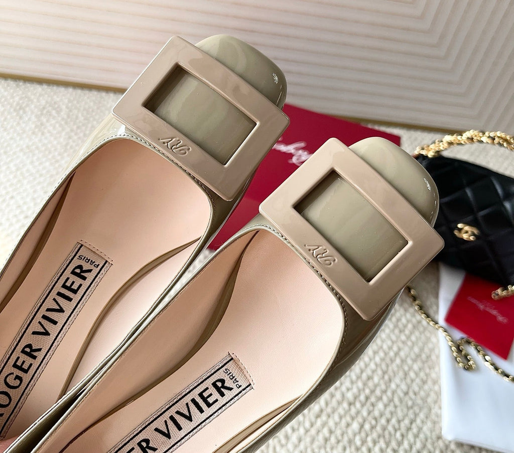 U LOOK BALLERINAS IN GURKHA GLOSSY CALFSKIN